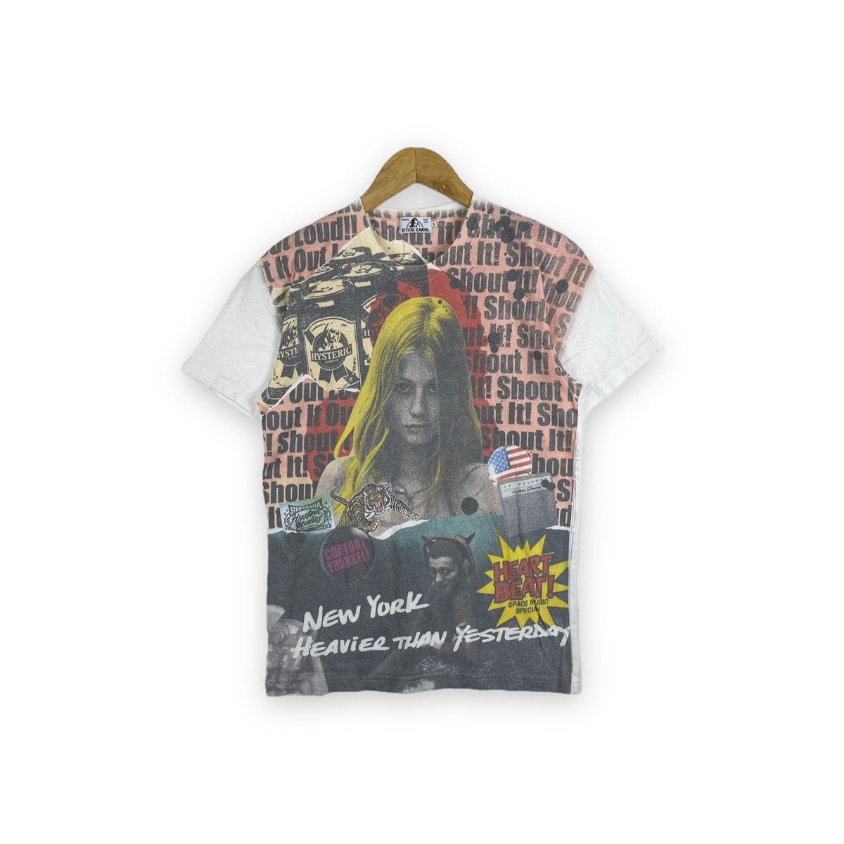Hysteric Glamour Vintage HYSTERIC GLAMOUR Alloverprint Tee Size US S / EU 44-46 / 1 - 1 Thumbnail