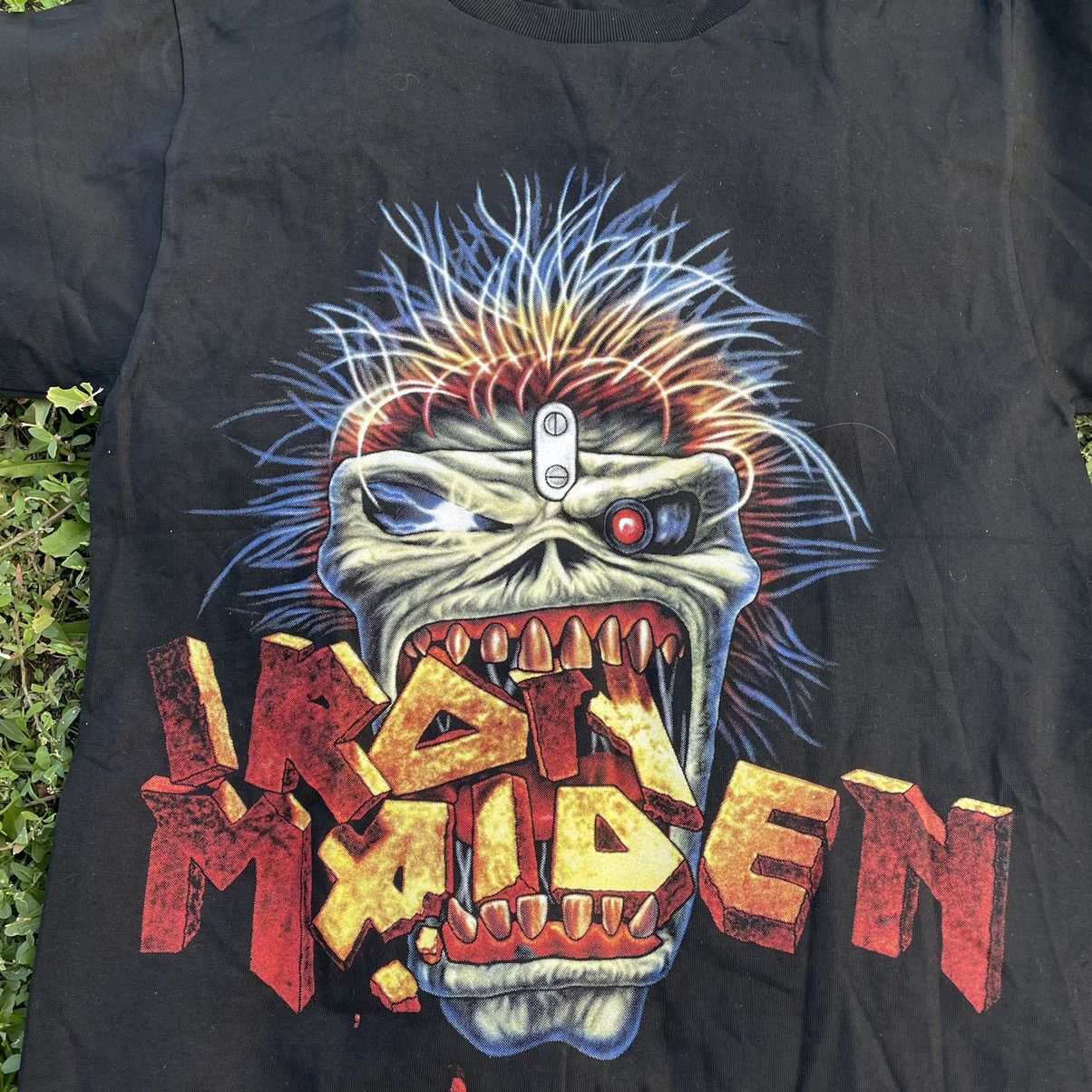 Vintage Vintage Y2K Iron Maiden Graphic Tee Band Punk Streetwear M Size US M / EU 48-50 / 2 - 4 Thumbnail