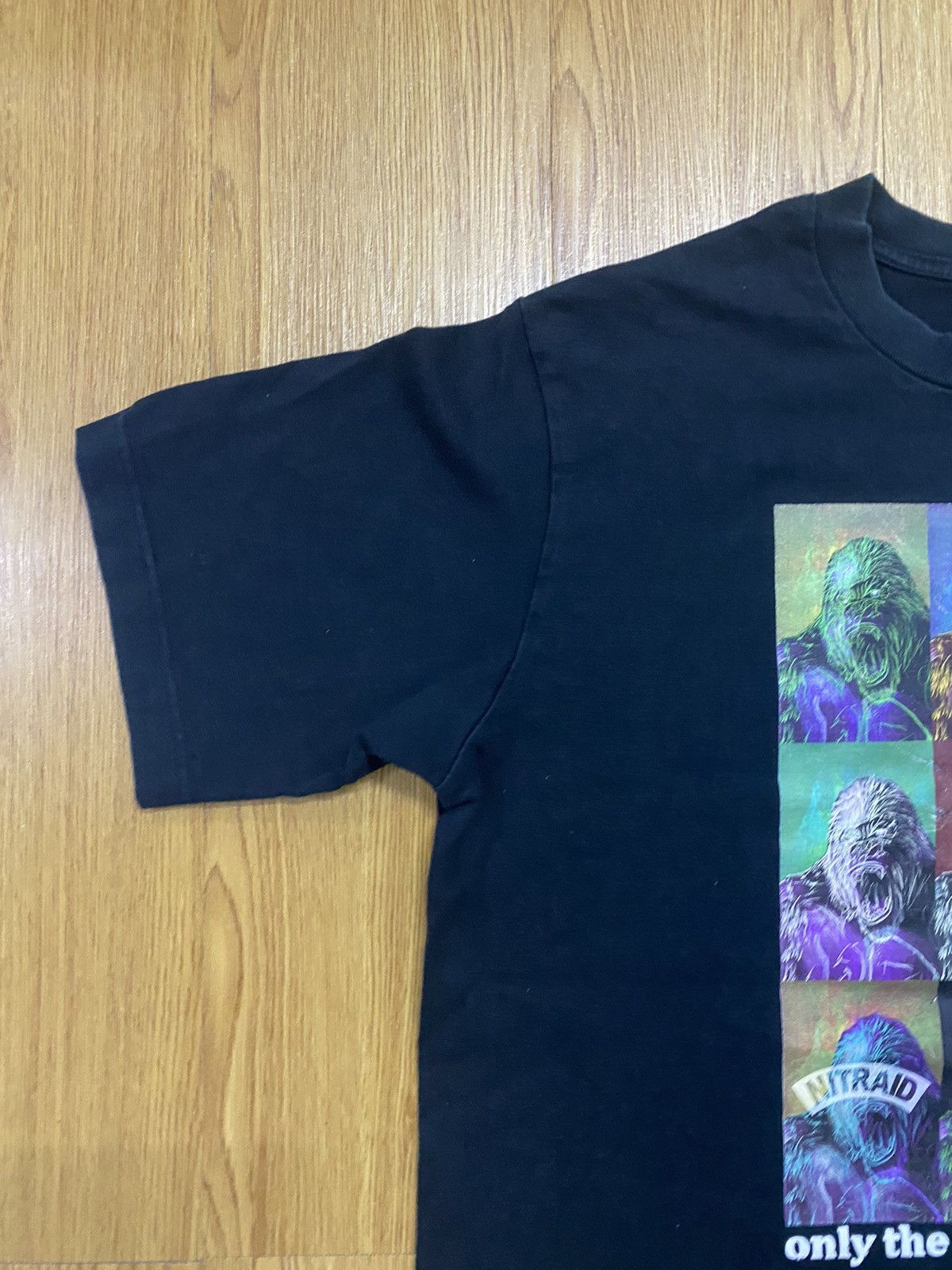Japanese Brand × Nitraid Nitraid only strong survive kong tshirt Size US M / EU 48-50 / 2 - 4 Thumbnail