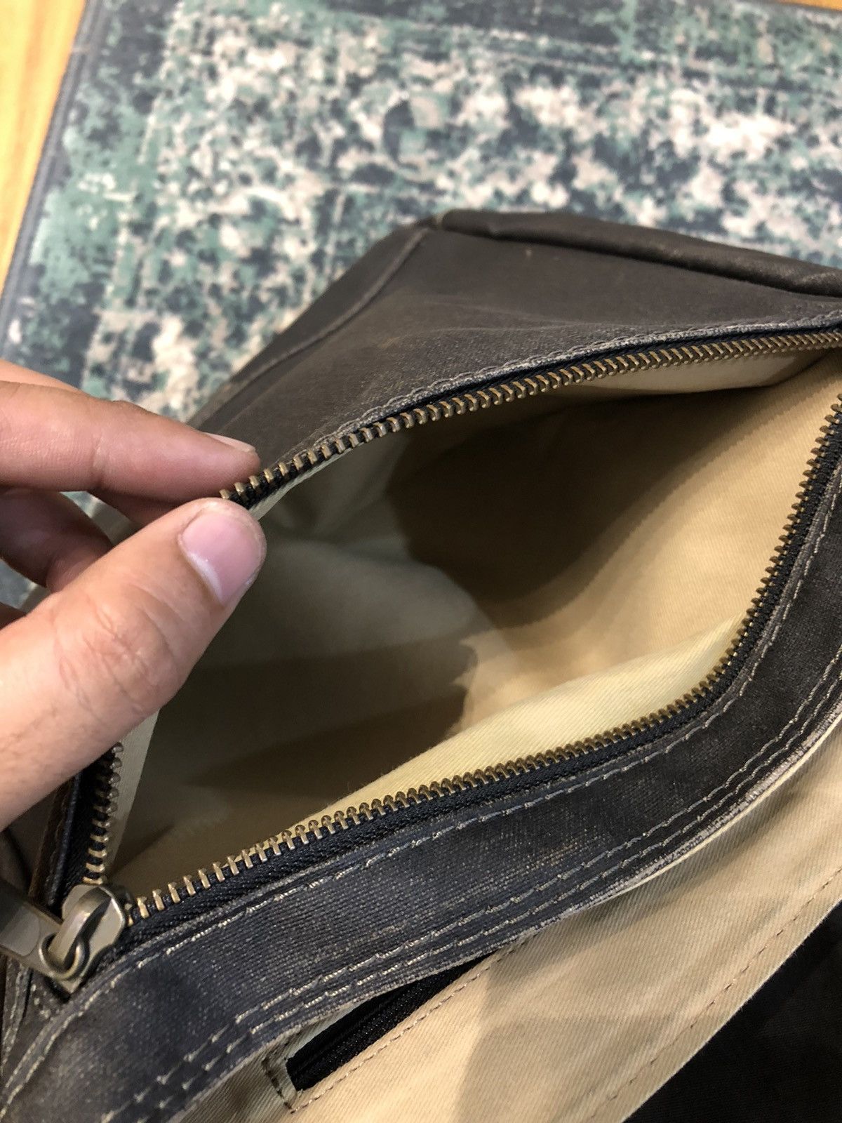 Takeo Kikuchi Vintage Waxed Takeo Kikuchi By Porter Crossbody Bag Size ONE SIZE - 18 Thumbnail