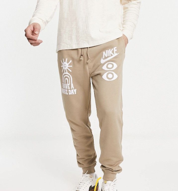 Nike Nike “Have a Nike Day” joggers (Size Medium) Size US 32 / EU 48 - 1 Thumbnail