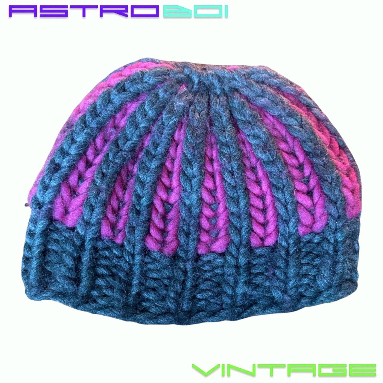 Handmade Vintage Hand Knit Pink & Green Chunky Knit Beanie Size ONE SIZE - 2 Thumbnail