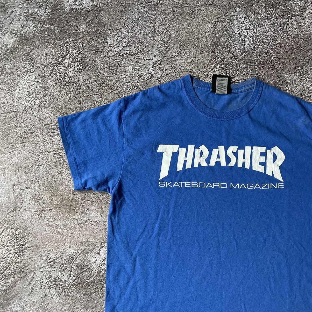 Vintage Vintage 90s Thrasher Logo Sun Faded Graphic Tee Skate Slim S Size US S / EU 44-46 / 1 - 4 Thumbnail