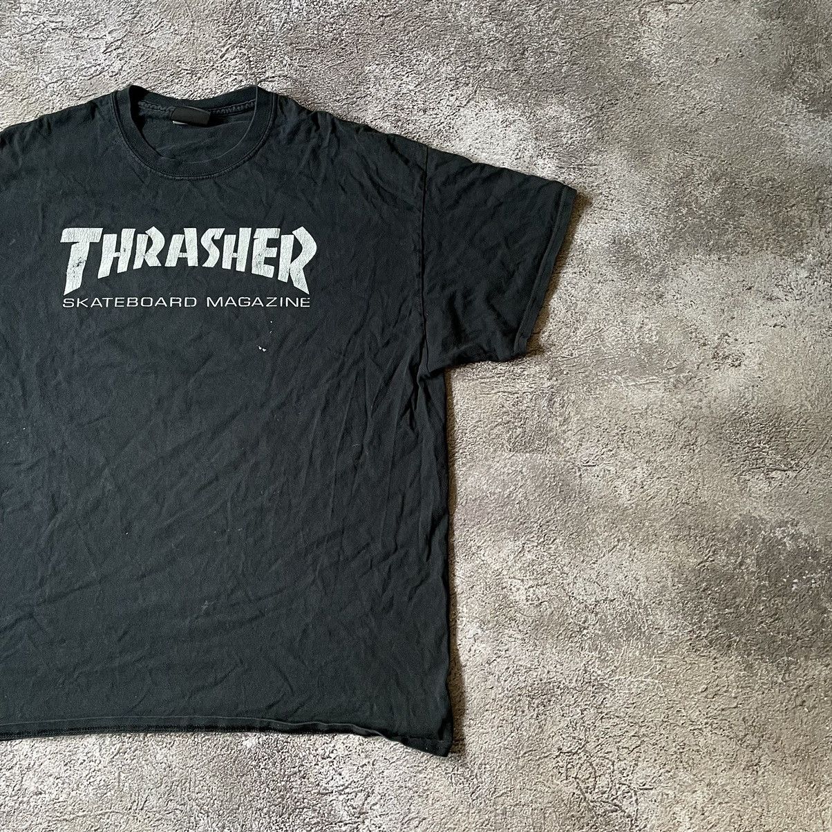 Vintage Vintage Thrasher Skateboard Graphic Tee Skate Streetwear XL Size US XL / EU 56 / 4 - 3 Thumbnail