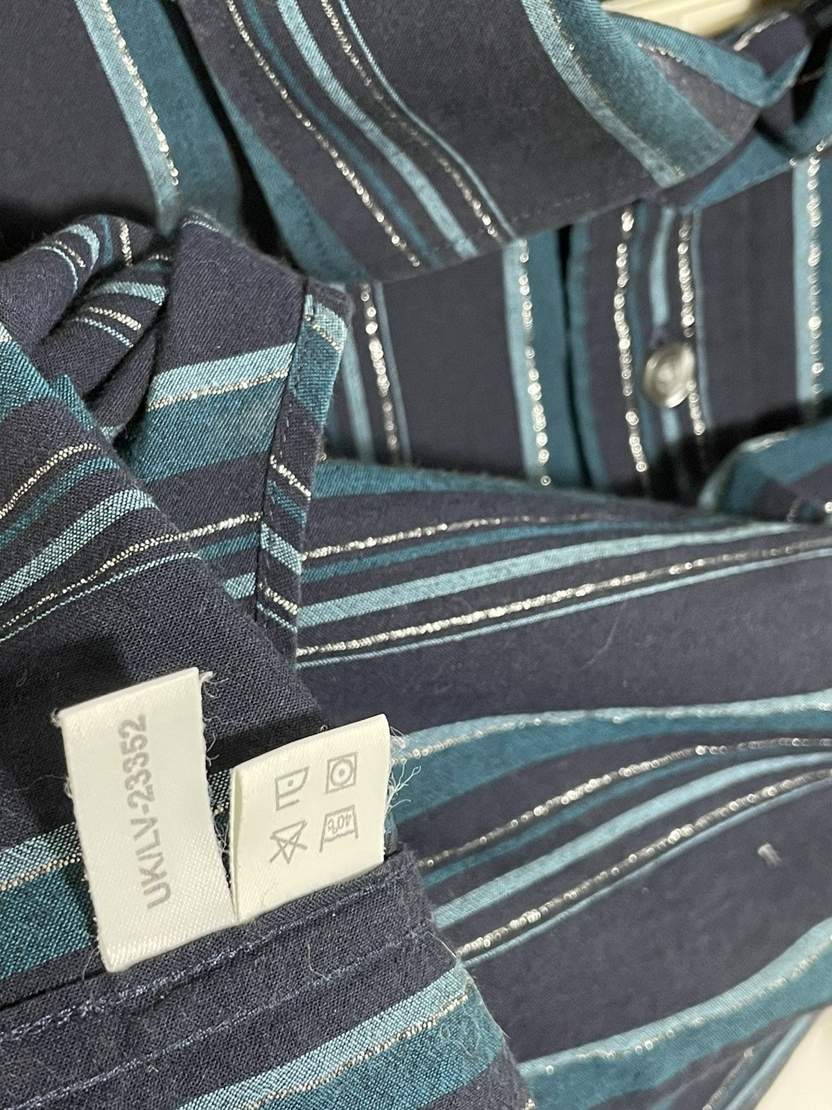 Yves Saint Laurent ysl shirt Size US M / EU 48-50 / 2 - 7 Thumbnail