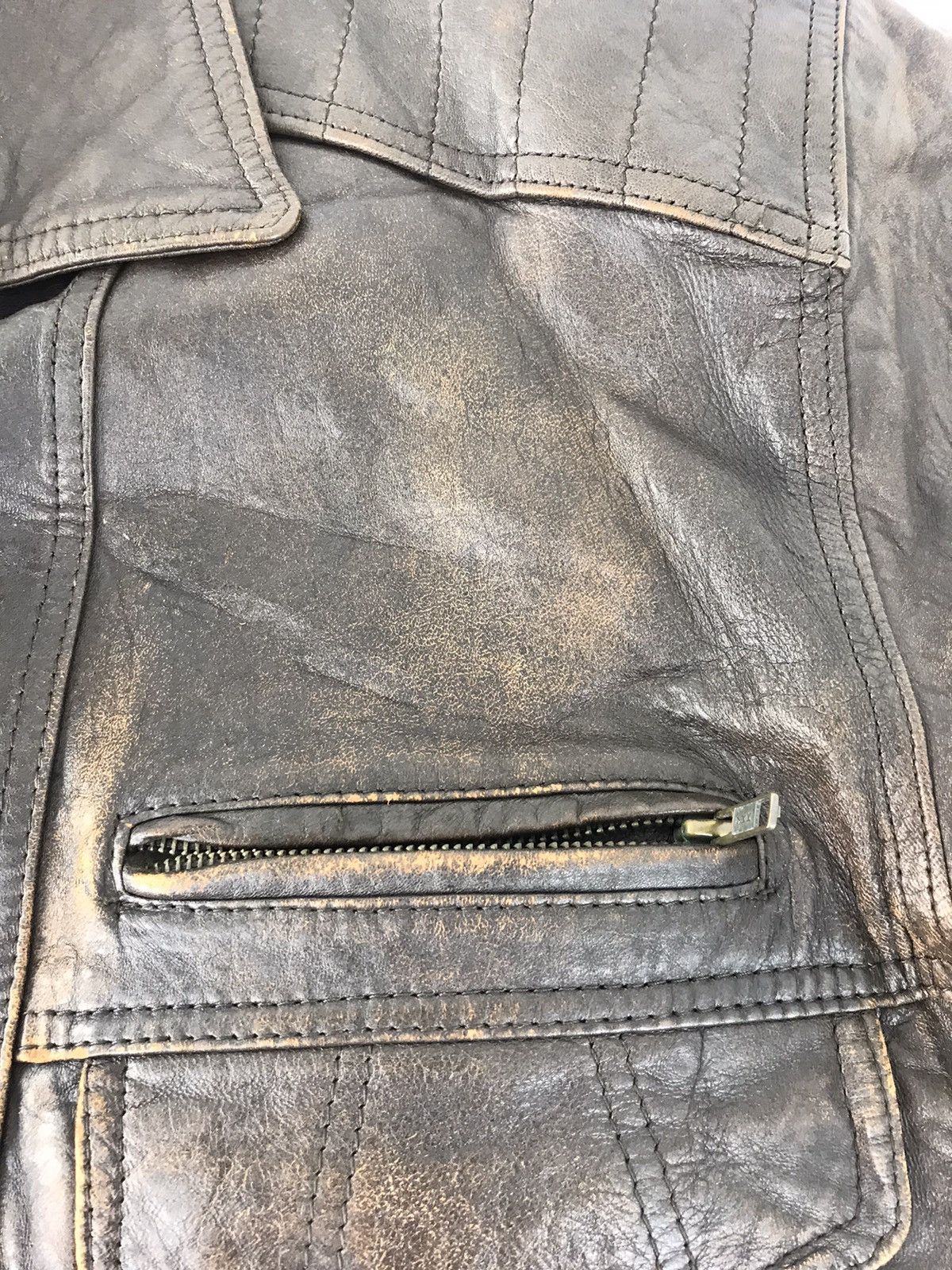Genuine Leather × Japanese Brand × Vintage Uno Uomo Bomber Style Leather Jacket Quilted Inner Size US L / EU 52-54 / 3 - 9 Thumbnail