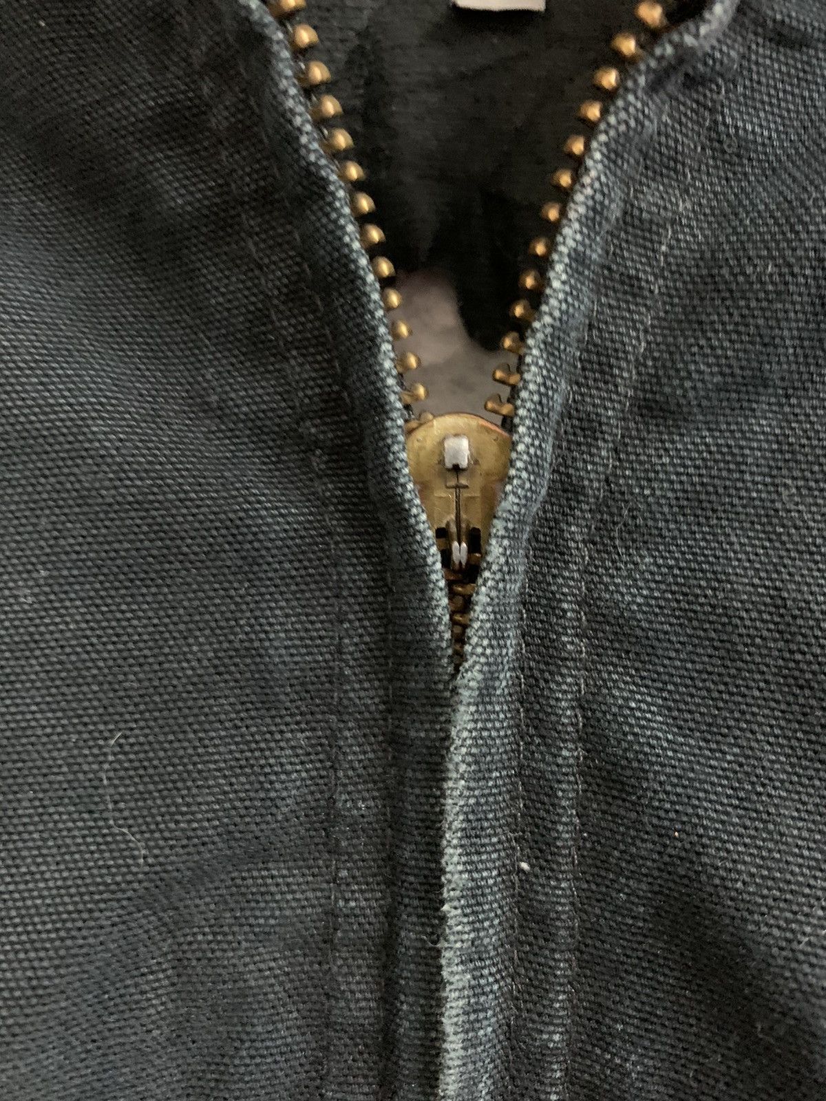 Carhartt Vintage Destroyed Carhartt Hoodie Duck Canvas Jacket Size US L / EU 52-54 / 3 - 17 Thumbnail