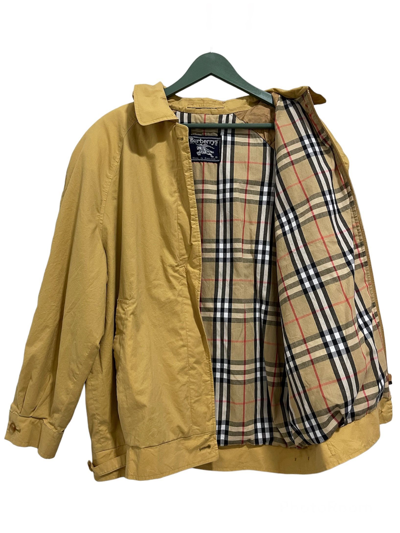 Burberry Burberry Nova Check Zipper Jacket Size M / US 6-8 / IT 42-44 - 1 Thumbnail