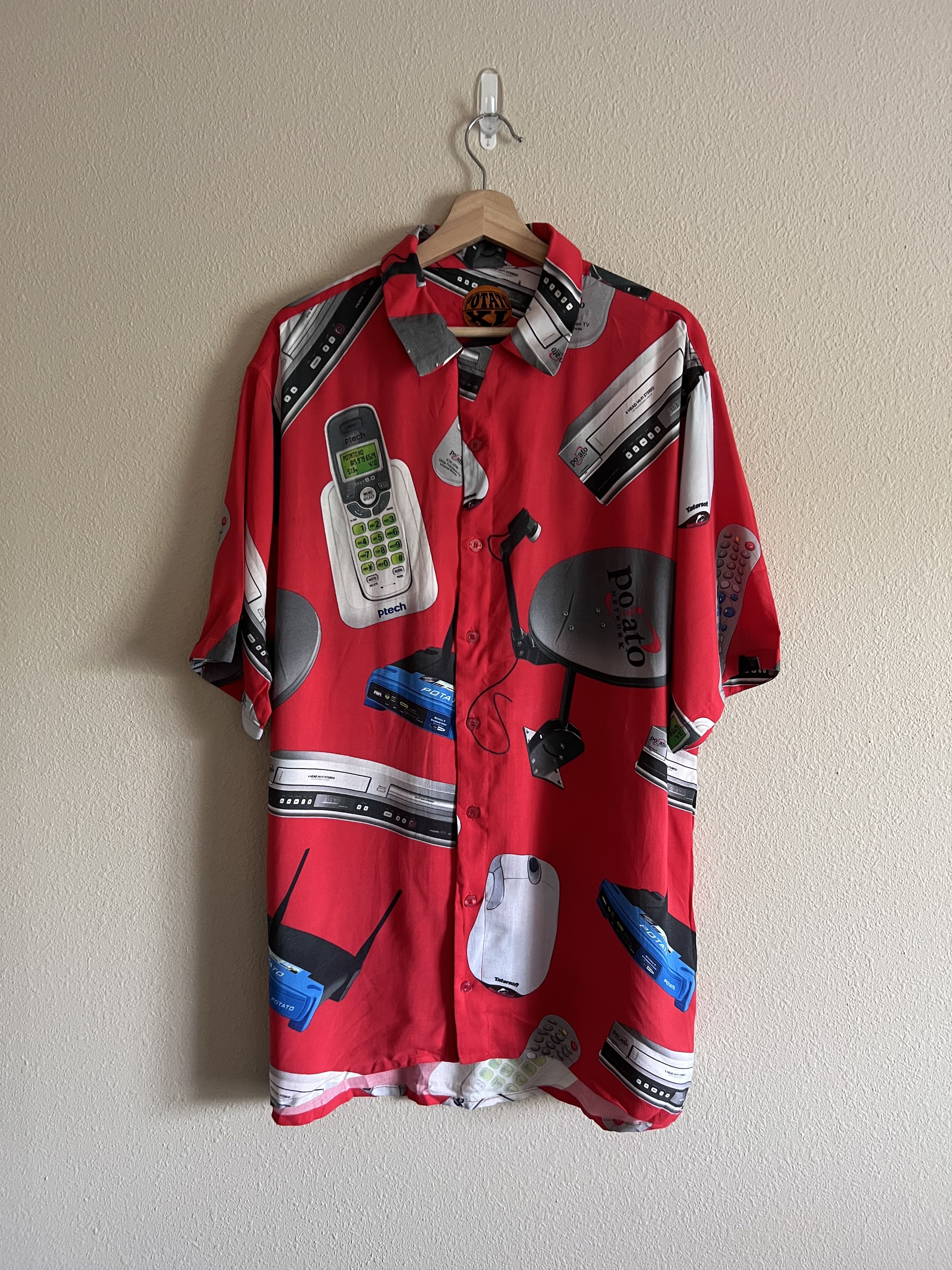 Imran Potato Imran Potato Electronics Button Up Shirt in Red Size US XL / EU 56 / 4 - 1 Thumbnail