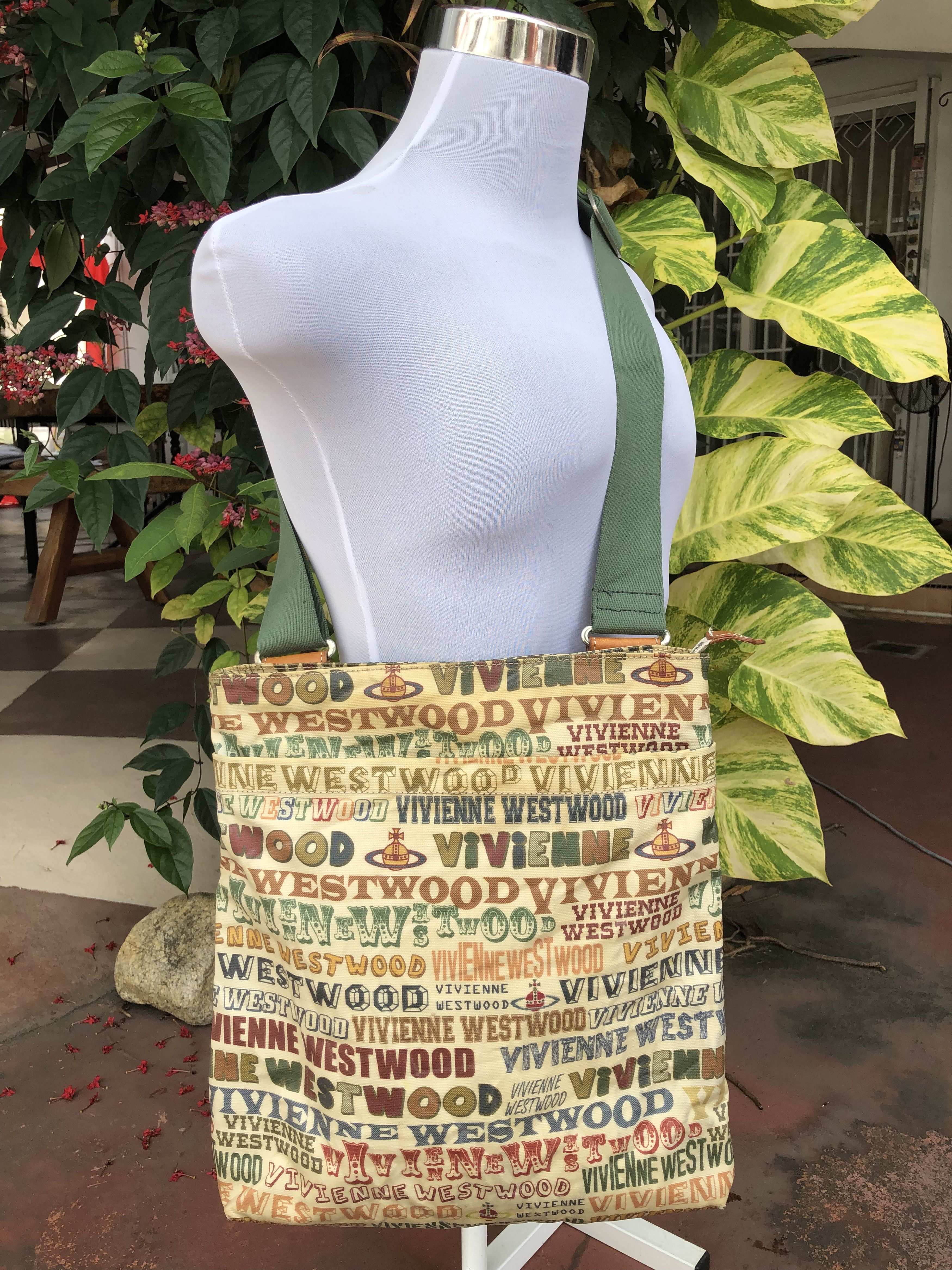 Vivienne Westwood RARE🔥VINTAGE V.W. MAN WATERPROOF COATED CANVAS AOP BAG Size ONE SIZE - 1 Thumbnail