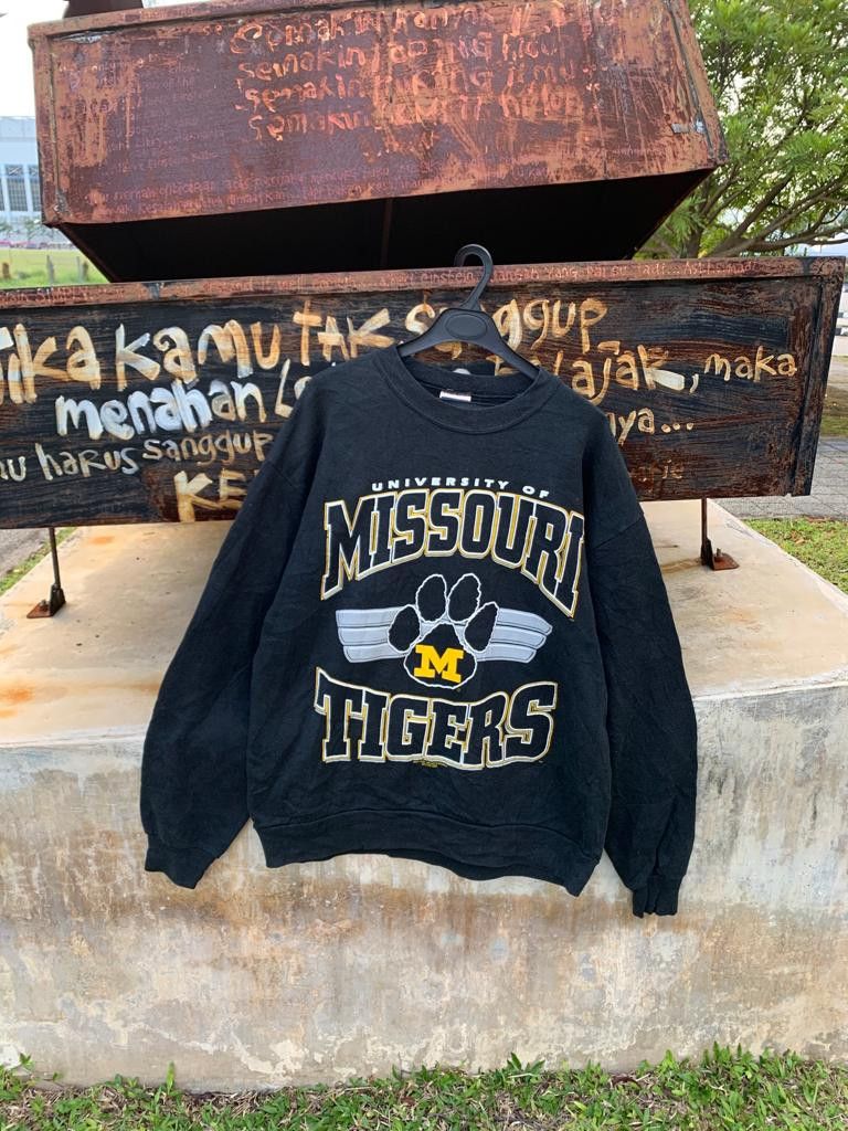 Vintage Vintage University of Missouri Tigers Size US L / EU 52-54 / 3 - 1 Thumbnail
