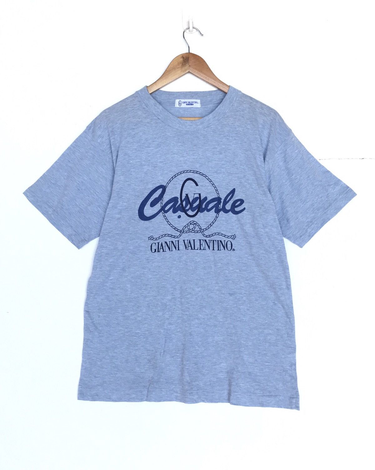 Valentino Vintage Gianni Valentino T Shirt Big Logo Spellout Size US M / EU 48-50 / 2 - 1 Thumbnail