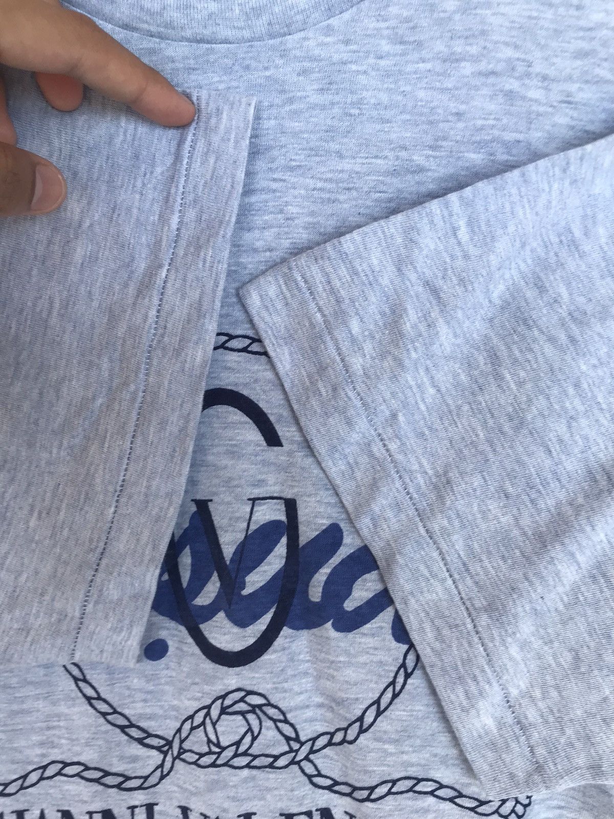 Valentino Vintage Gianni Valentino T Shirt Big Logo Spellout Size US M / EU 48-50 / 2 - 4 Thumbnail