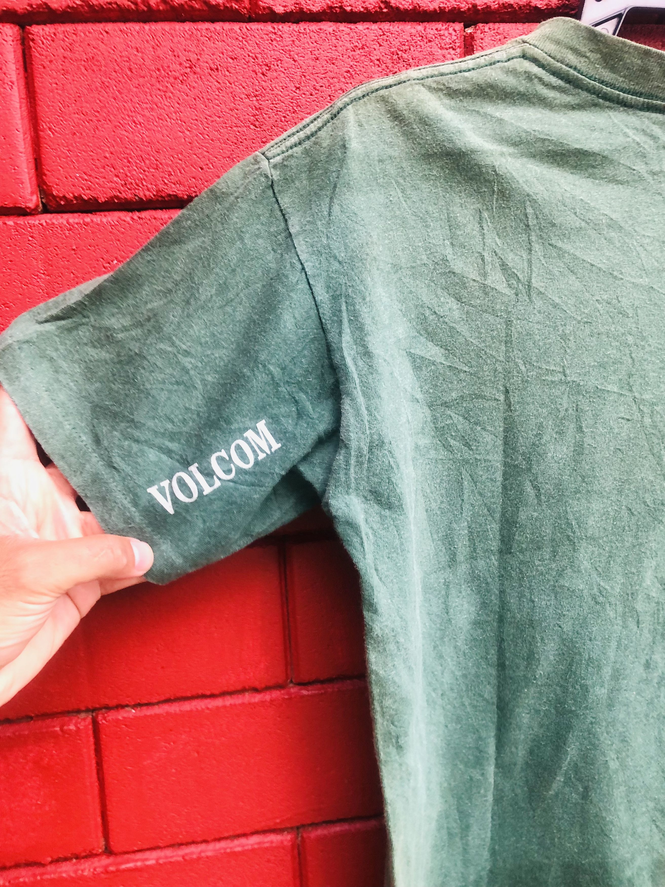 Japanese Brand × Vintage Vintage Volcom Skateboarding Designer Streetwear Fashion Size US M / EU 48-50 / 2 - 5 Thumbnail