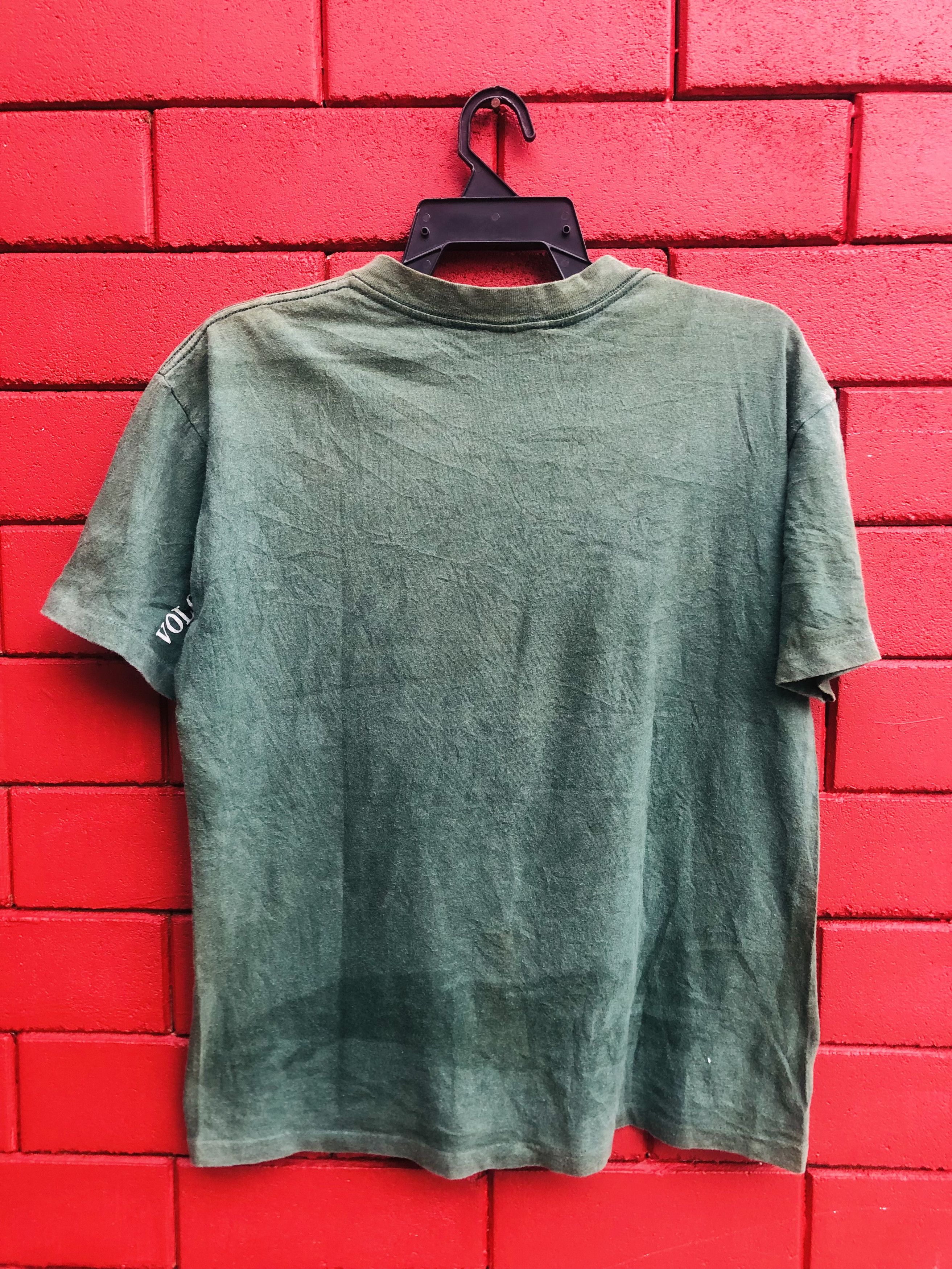 Japanese Brand × Vintage Vintage Volcom Skateboarding Designer Streetwear Fashion Size US M / EU 48-50 / 2 - 6 Thumbnail