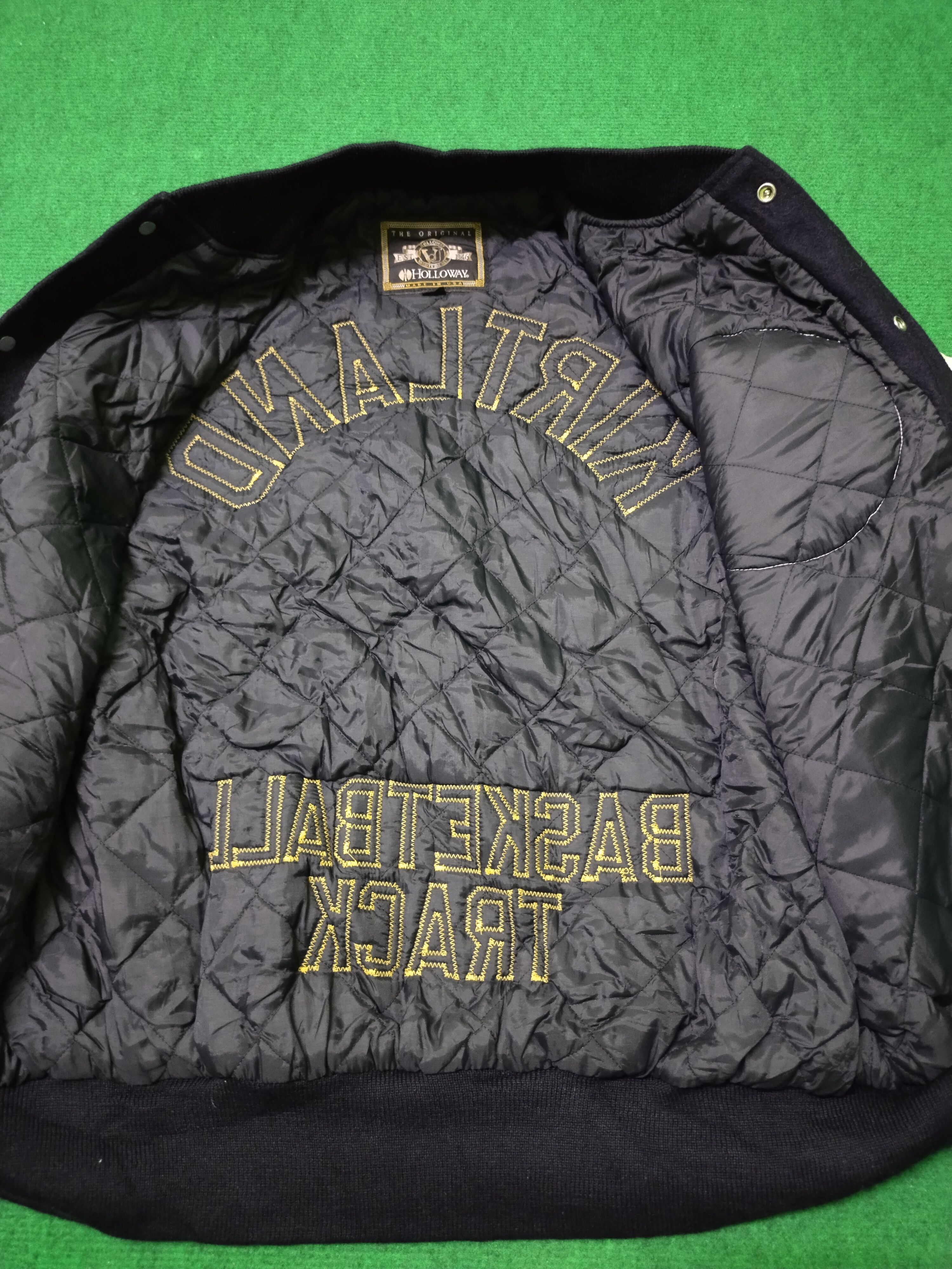 Holloway 90's Vintage Holloway Hornets Varsity Jacket Size US L / EU 52-54 / 3 - 17 Thumbnail