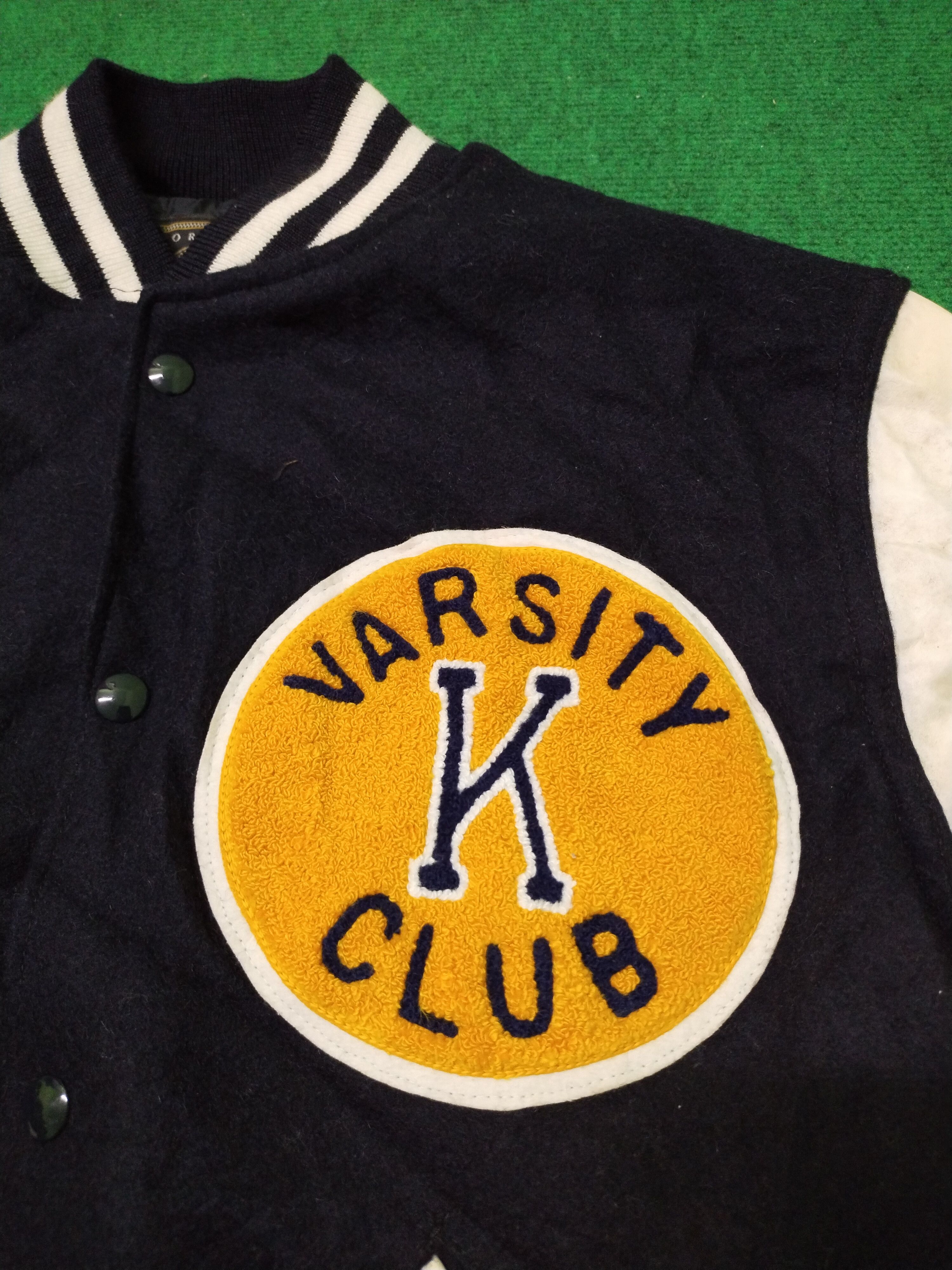 Holloway 90's Vintage Holloway Hornets Varsity Jacket Size US L / EU 52-54 / 3 - 13 Thumbnail