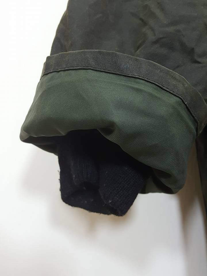 Vintage Mc Orvis Olive Army Corduroy Collar Waxed Jacket Size US L / EU 52-54 / 3 - 16 Thumbnail