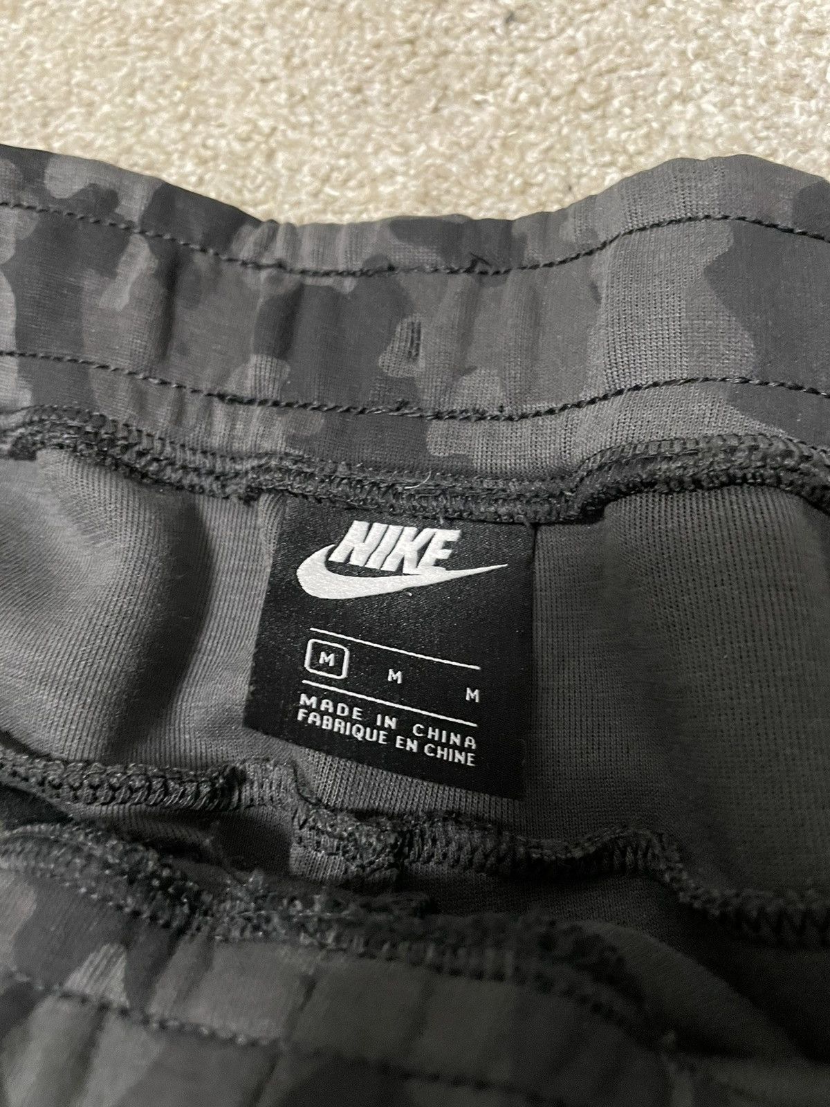 Nike Nike Tech Sweatpants Size US 32 / EU 48 - 4 Thumbnail
