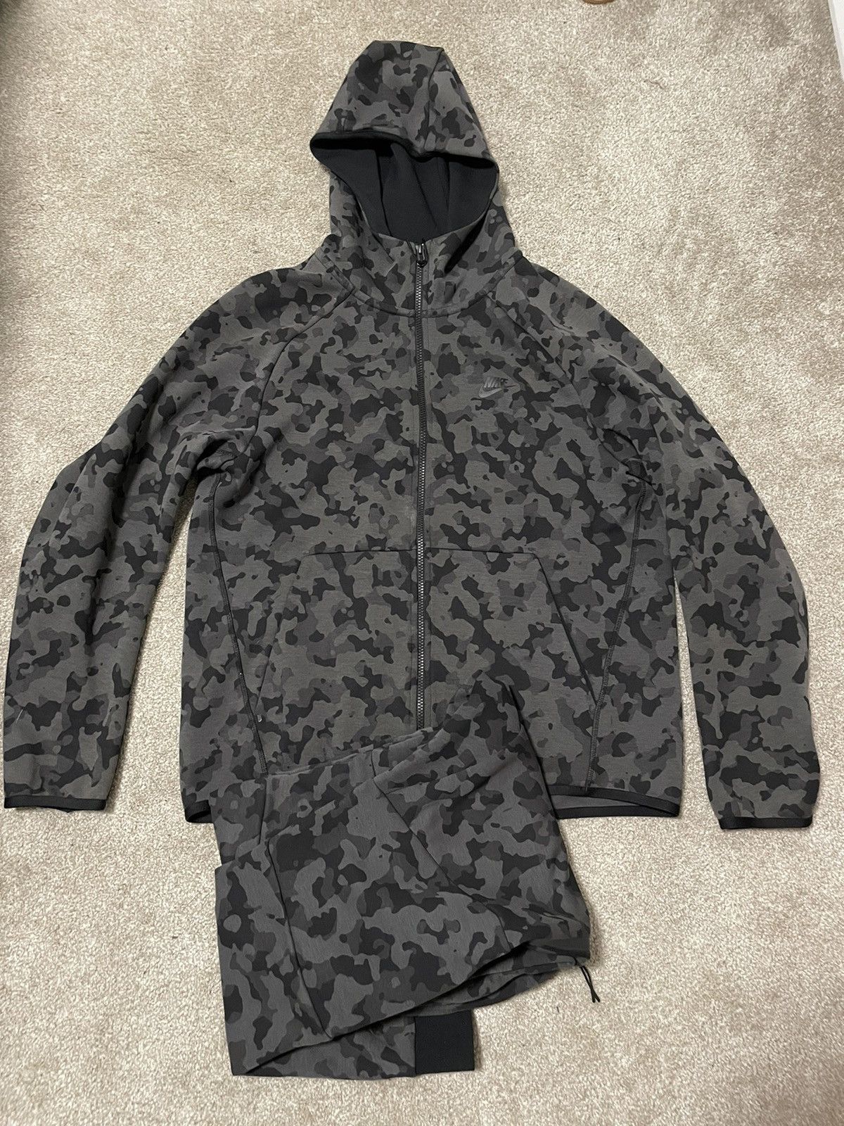 Nike Nike Tech Sweatpants Size US 32 / EU 48 - 1 Thumbnail