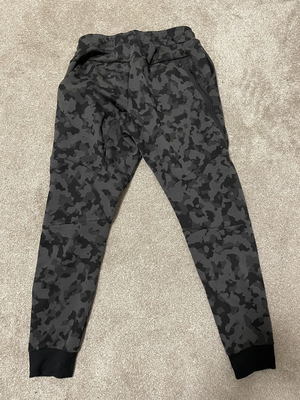 Nike Nike Tech Sweatpants Size US 32 / EU 48 - 3 Thumbnail