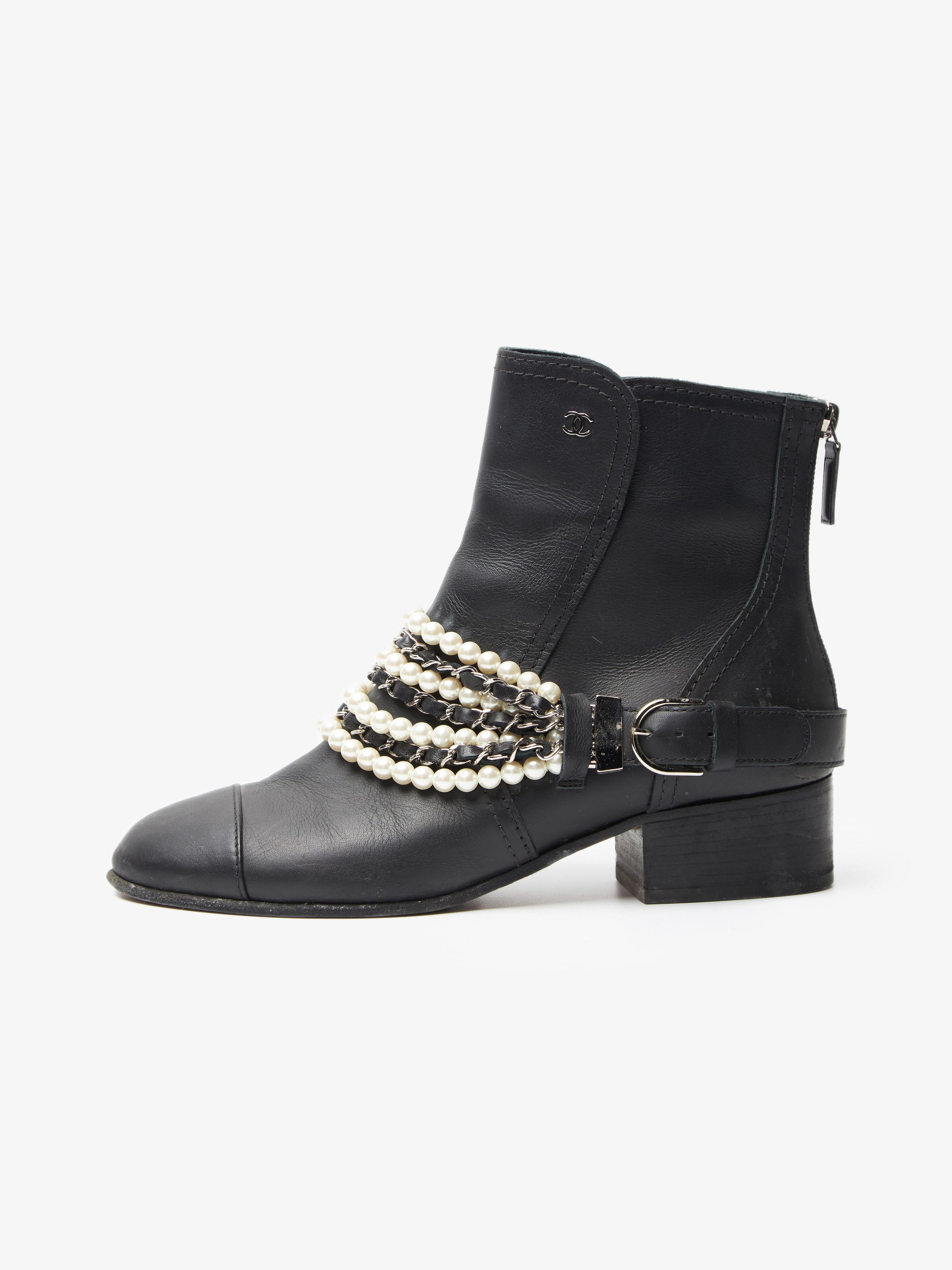 Chanel Black Pearls Detailed Leather Boots Size US 8.5 / IT 38.5 - 3 Thumbnail