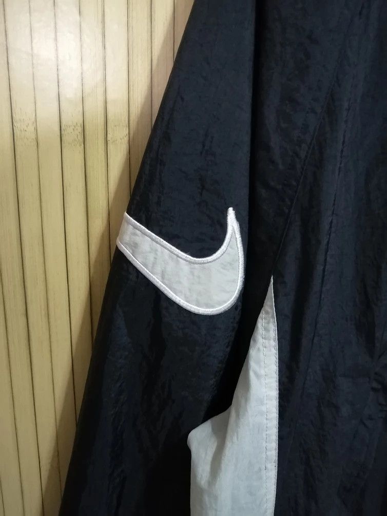 Nike Vintage NIKE AIR big Swoosh Jacket - Size M Size US M / EU 48-50 / 2 - 4 Thumbnail
