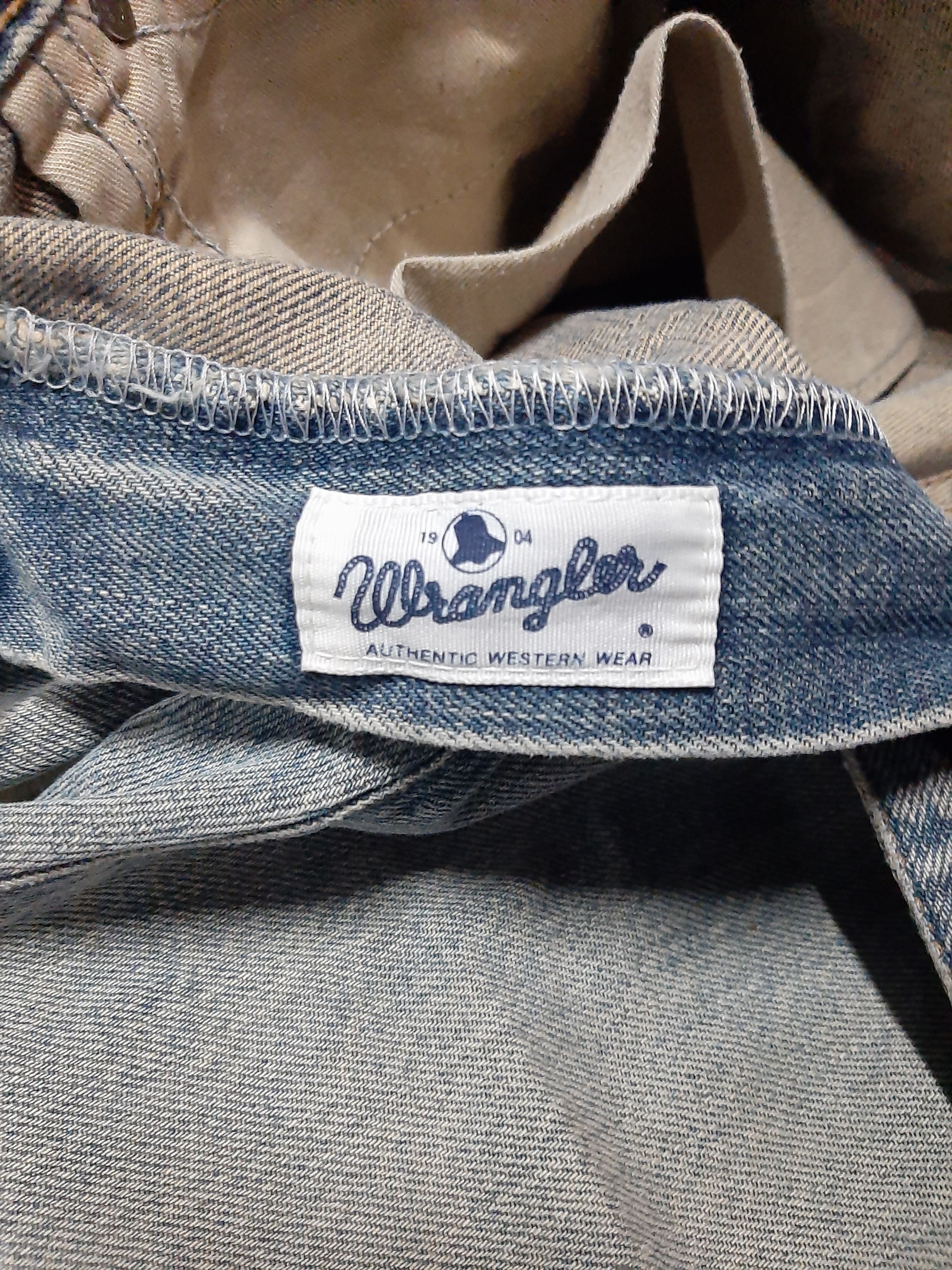 Vintage × Wrangler VINTAGE WRANGLER BLUE BELL DISTRESSED SELVEDGE DENIM Size US 30 / EU 46 - 7 Thumbnail