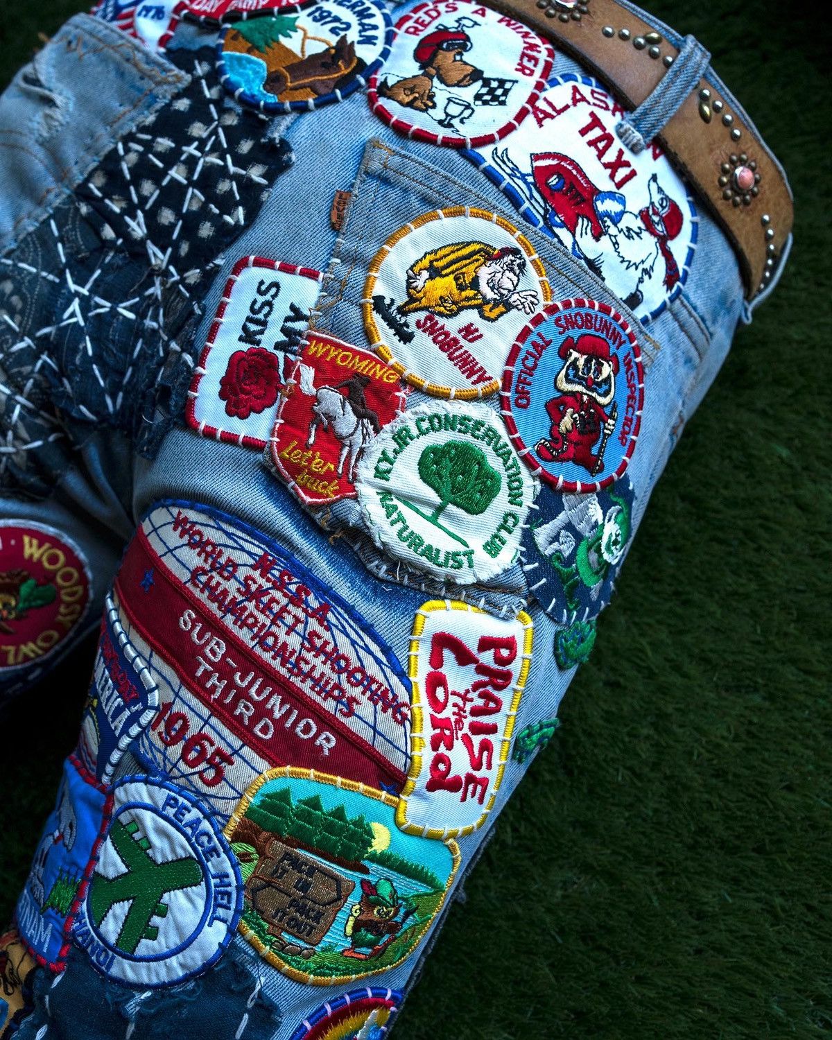 Handmade × Levi's × Vintage “Where Do You Go” Composted Boro Levi’s 684 Bell Bottoms Size US 31 - 7 Thumbnail