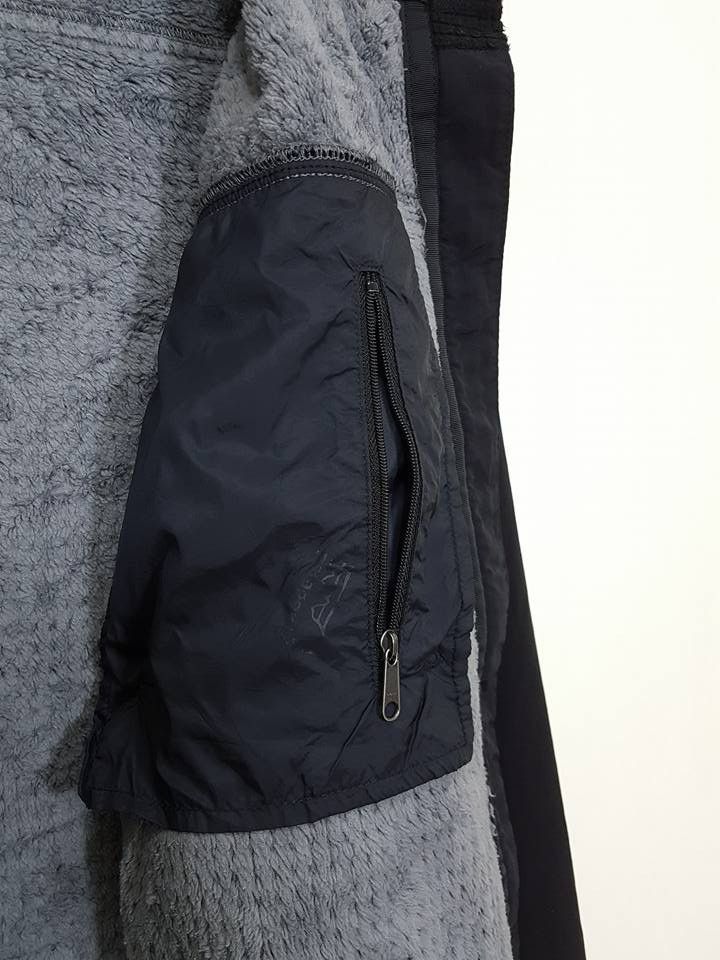 Patagonia Polyester Nylon All Black Light Jacket MADE IN USA Size US M / EU 48-50 / 2 - 8 Thumbnail