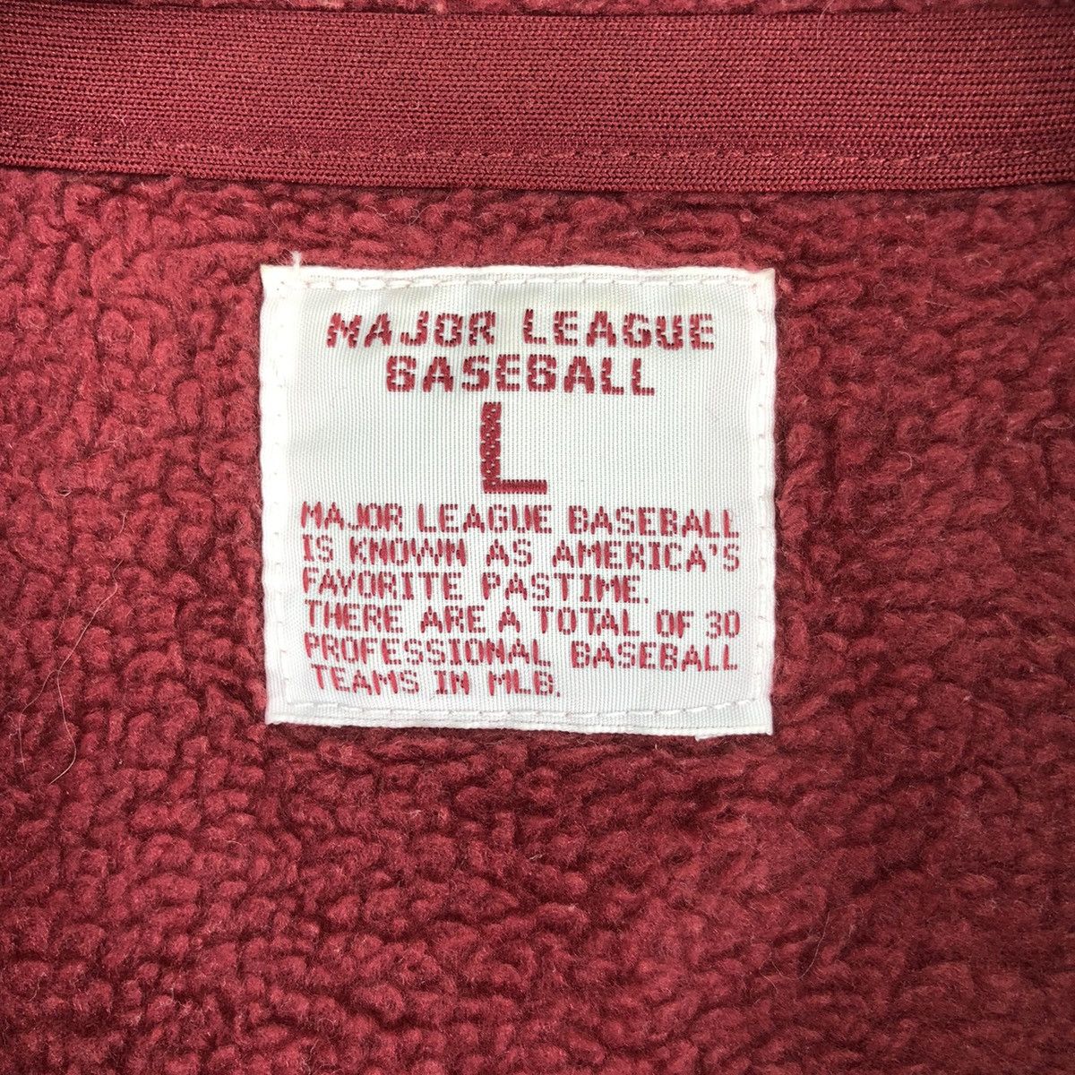 Uniqlo Uniqlo x MLB Boston 1901 Red Sox Fleece Sweater Pullover Size US M / EU 48-50 / 2 - 16 Thumbnail