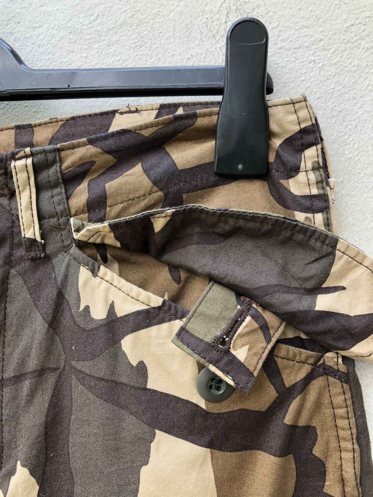 Vintage Slap Shot Japan Camouflage Cargo Trouser Size US 31 - 9 Thumbnail