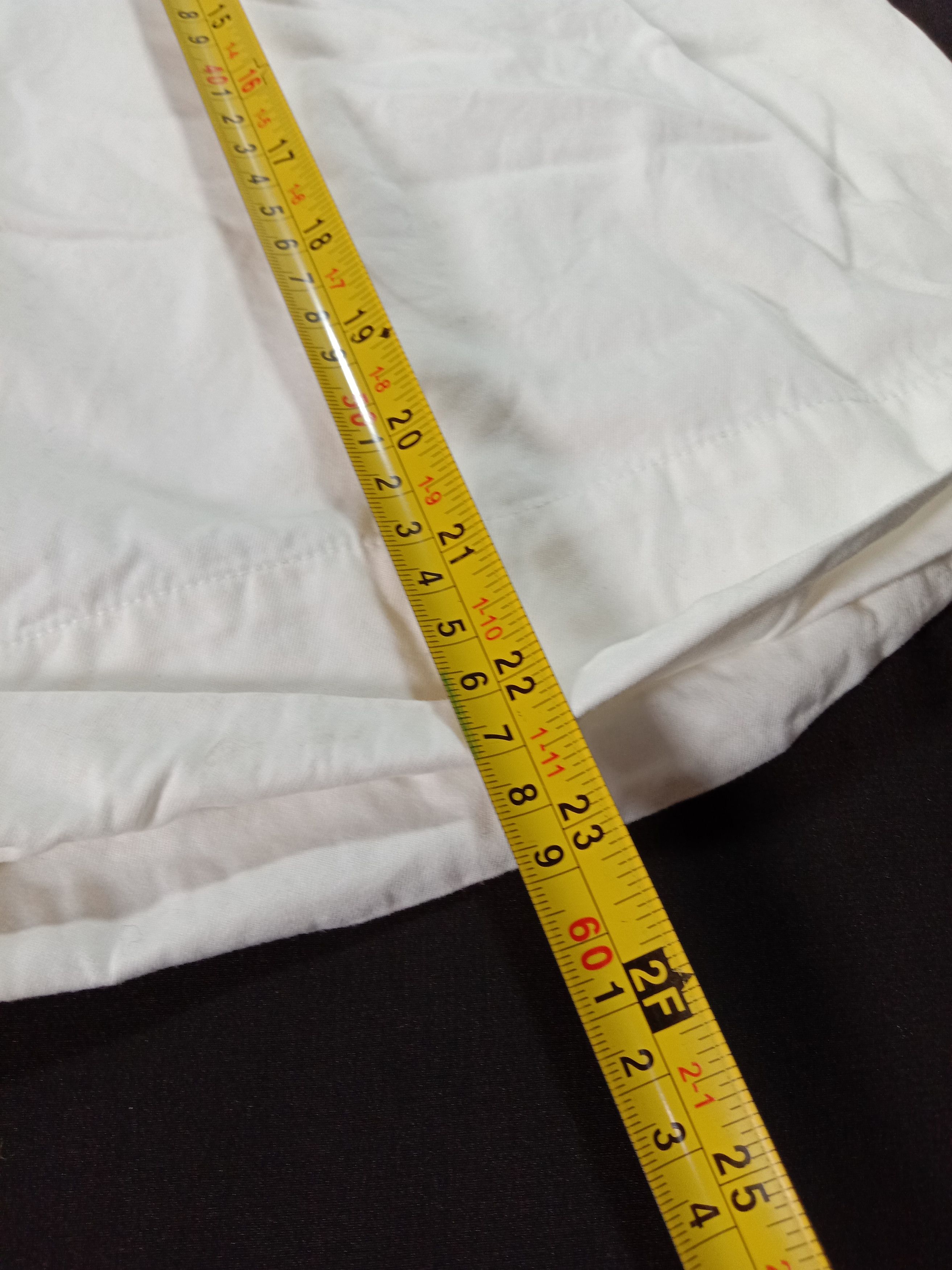 Salvatore Ferragamo Salvatore Ferragamore white short pant Made in italy Size 24" / US 00 / IT 34 - 9 Thumbnail