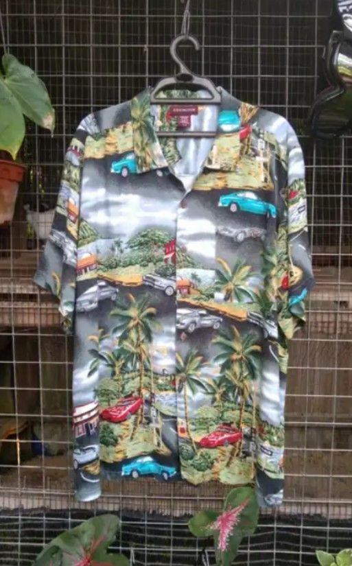 Covington × Vintage MEN'S BUTTON UP SHIRT FULLPRINT Size US XL / EU 56 / 4 - 1 Thumbnail