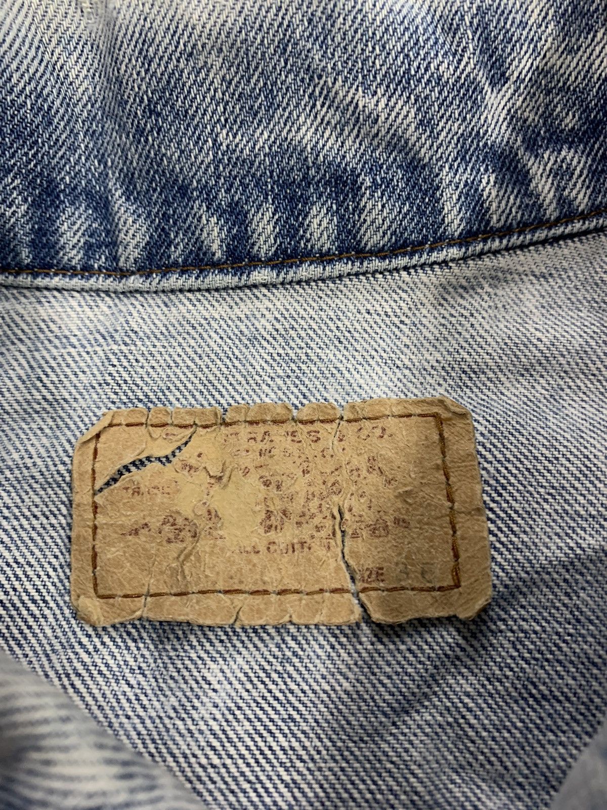 Levi's 🔥RARE VTG LEVIS BIG E TYPE 1 SELVEDGE BUCKLE BACK TRUCKERS Size US L / EU 52-54 / 3 - 11 Thumbnail