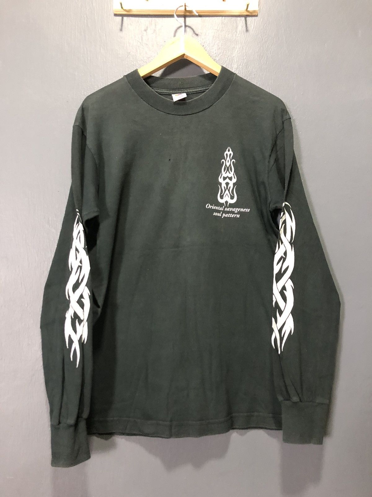 Band Tees × Vintage VINTAGE ‘90 SKULL WINGS ORIENTAL SAVAGENESS METAL SHIRT Size US M / EU 48-50 / 2 - 2 Thumbnail