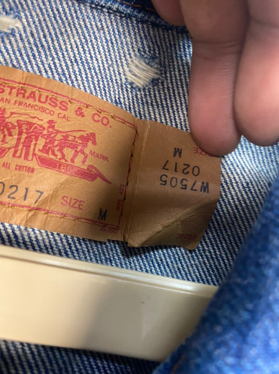 Levi's × Vintage 🔥UNISEX🔥Vintage Levi’s denim jacket Size US S / EU 44-46 / 1 - 3 Thumbnail