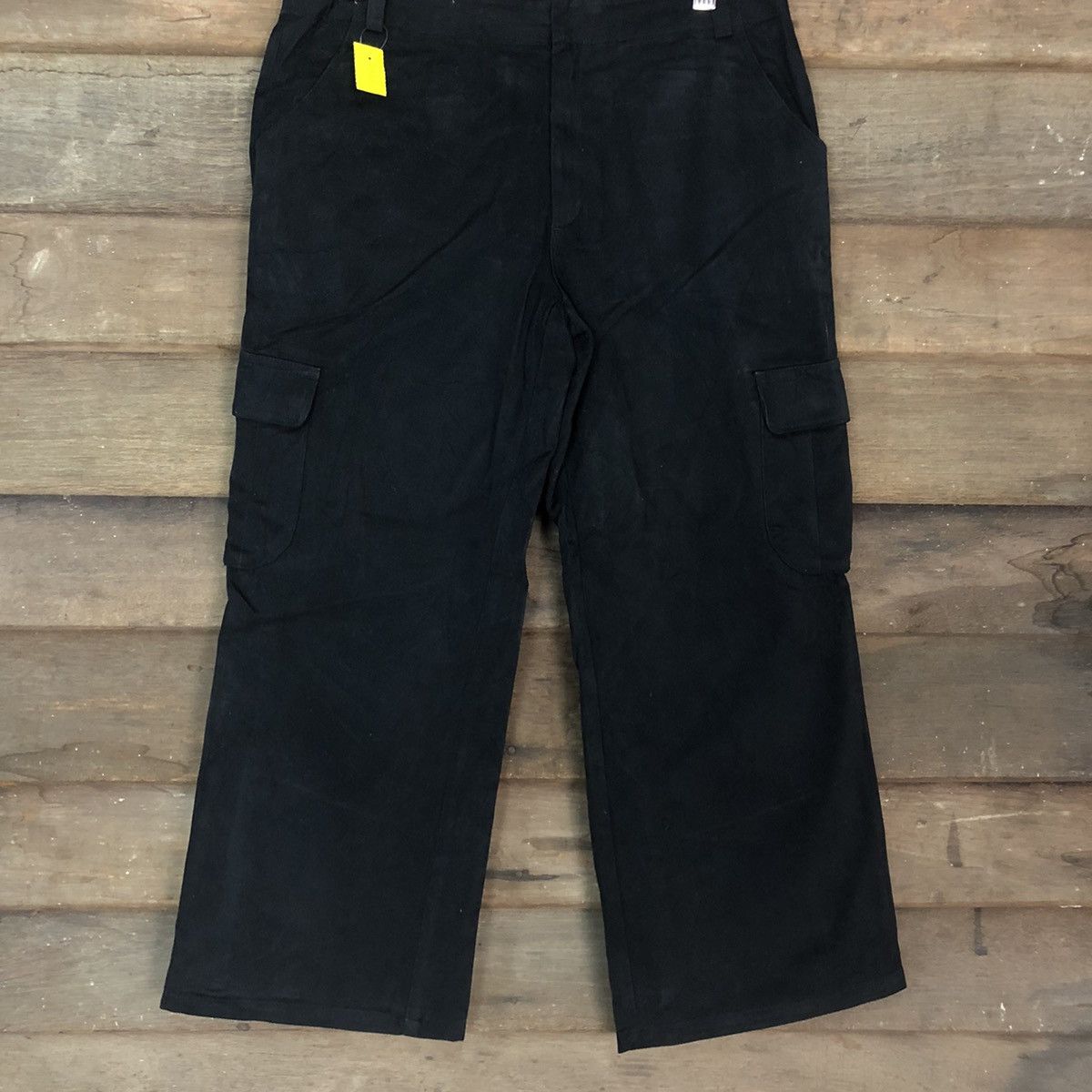 Japanese Brand Maric Claire Dark Blue Multipocket cropped Cargo Pants #3364 Size US 27 - 3 Thumbnail