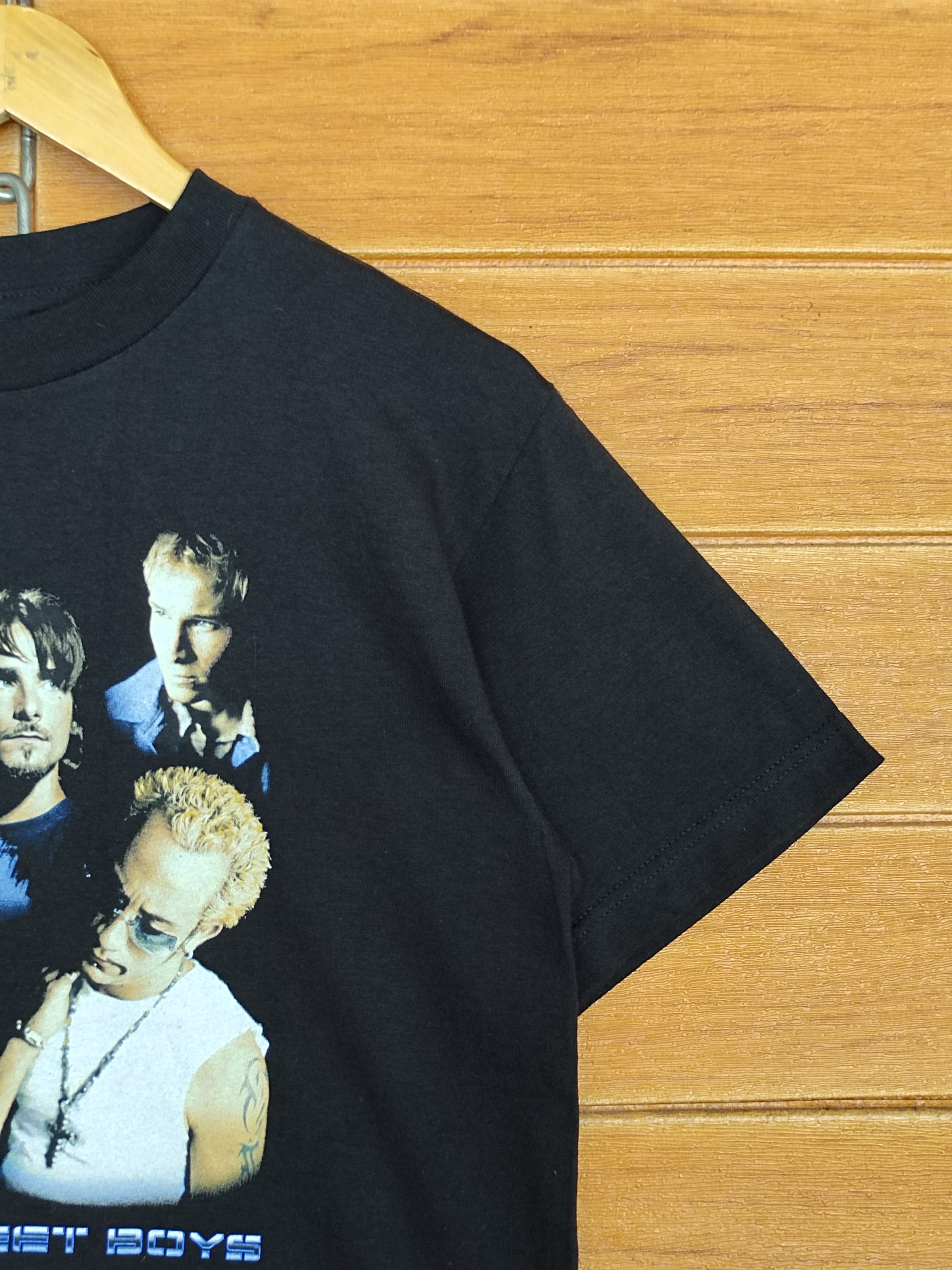 Band Tees Vintage Backstreet Boys Black & Blur World Tour T-Shirt Size US S / EU 44-46 / 1 - 6 Thumbnail
