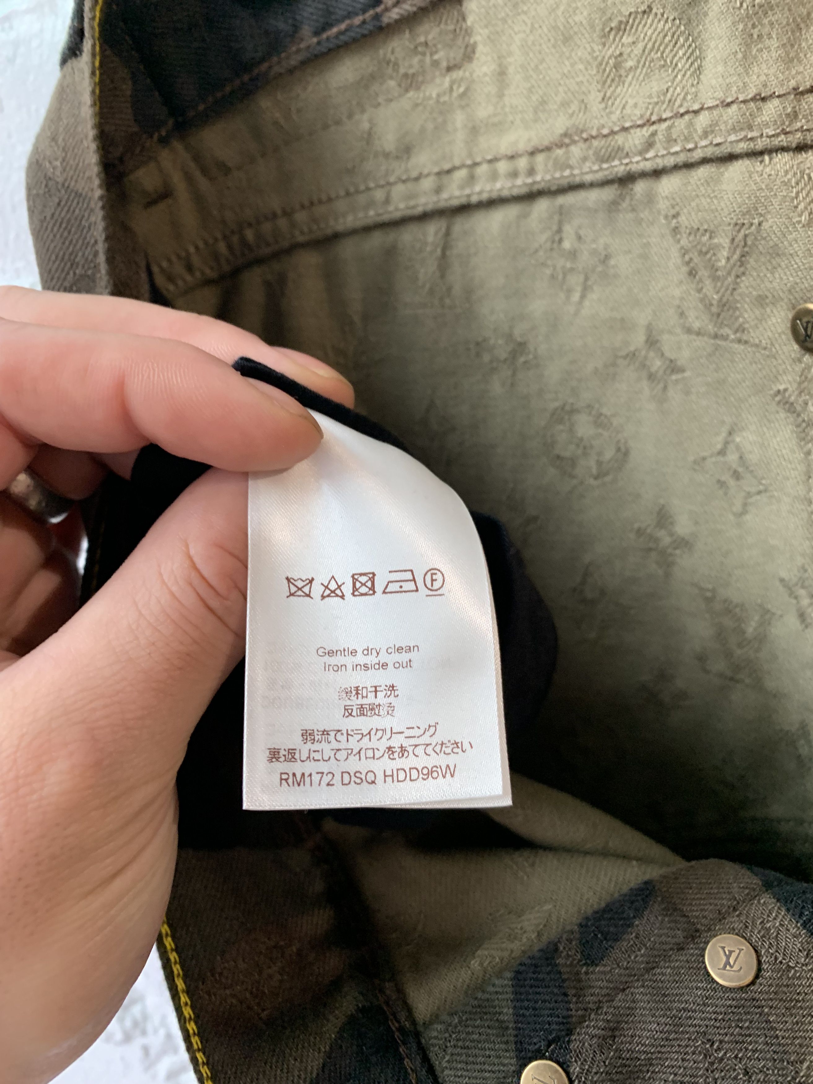 Louis Vuitton × Supreme Louis Vuitton x Supreme Camo monogram Jeans Sz 31 BRAND NEW Size US 31 - 12 Thumbnail