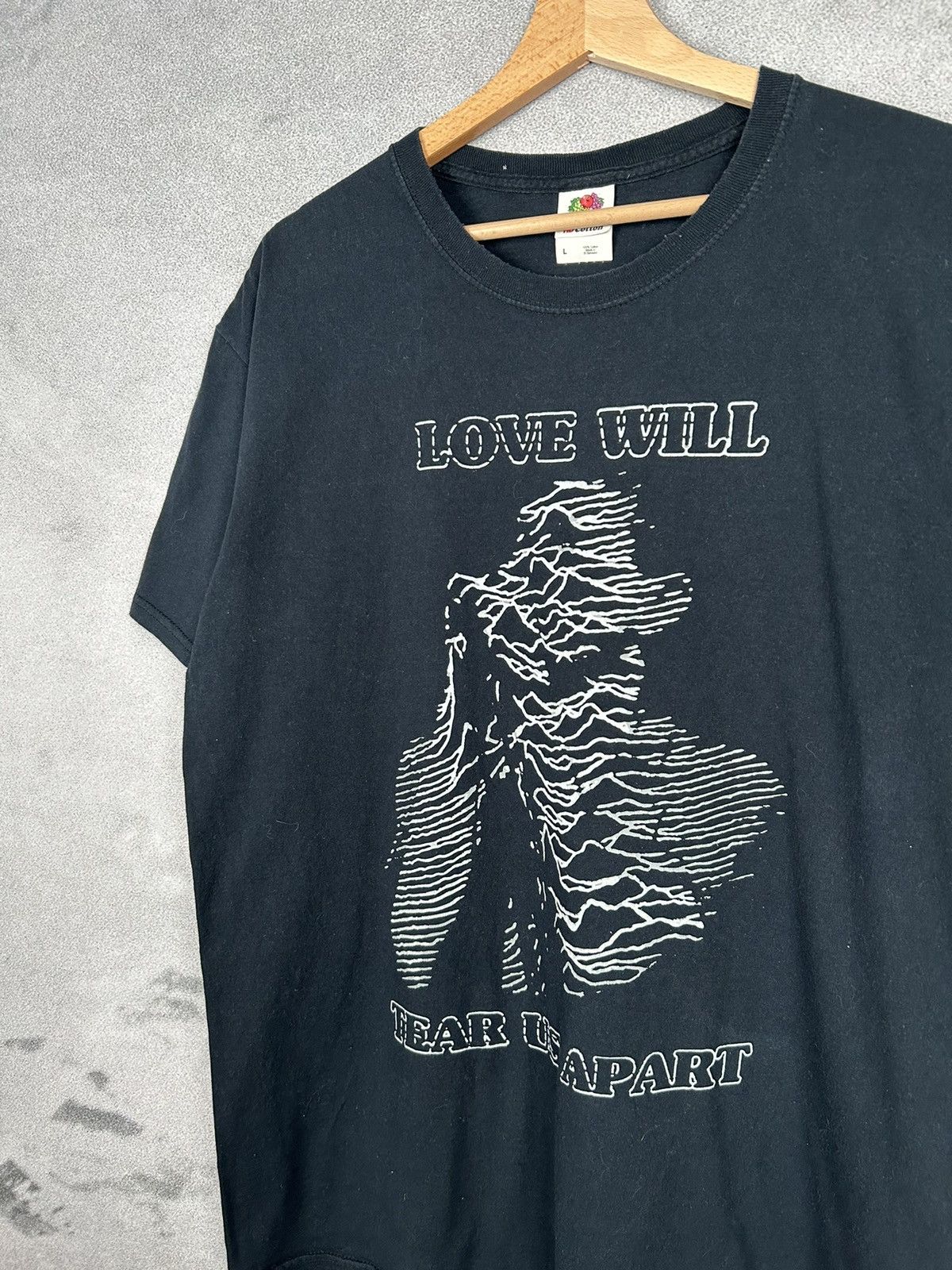 Band Tees × Vintage Vintage Joy Division Graphic Tee Love Will Tear Us Apart Size US L / EU 52-54 / 3 - 3 Thumbnail