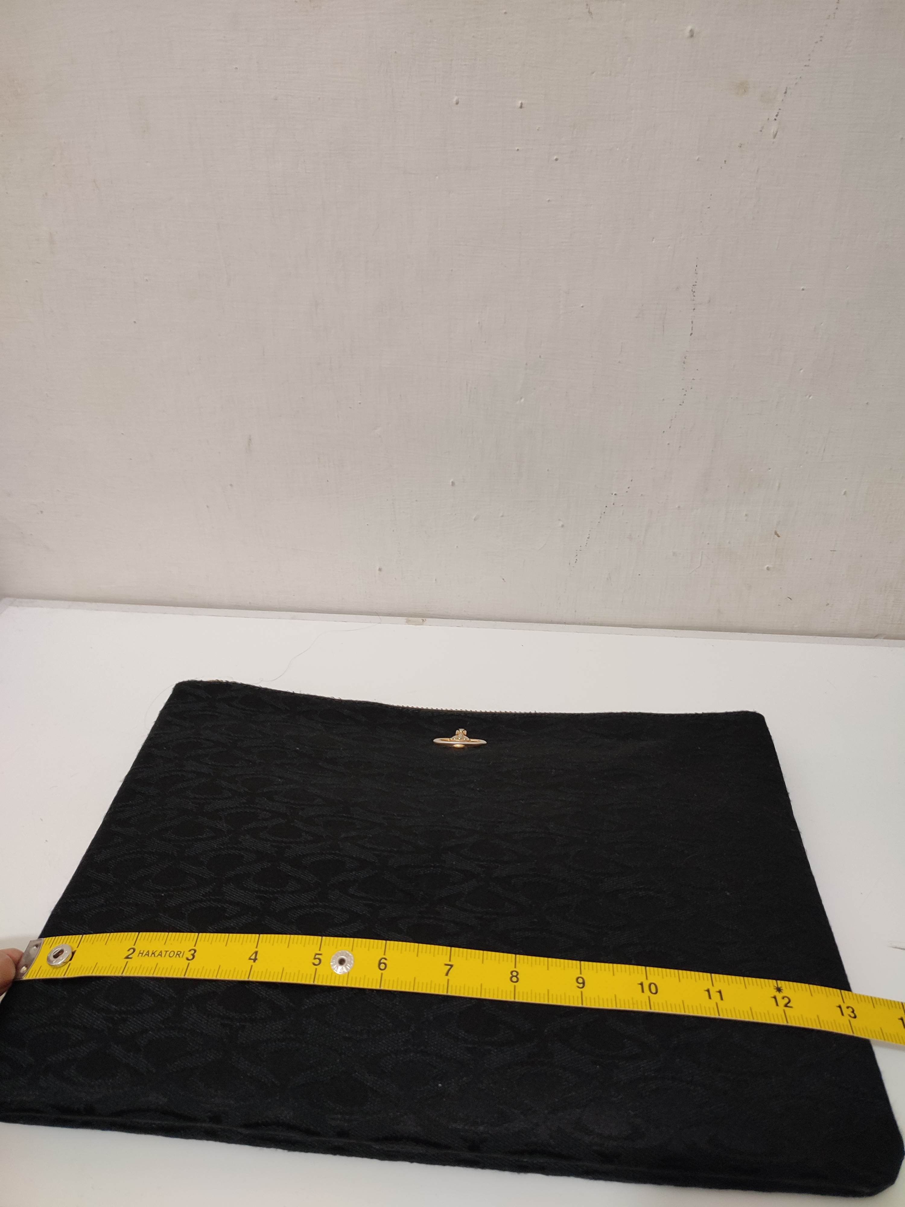 Vivienne Westwood 🔥Vivienne Westwood Monogram Orb Clutch Size ONE SIZE - 10 Thumbnail