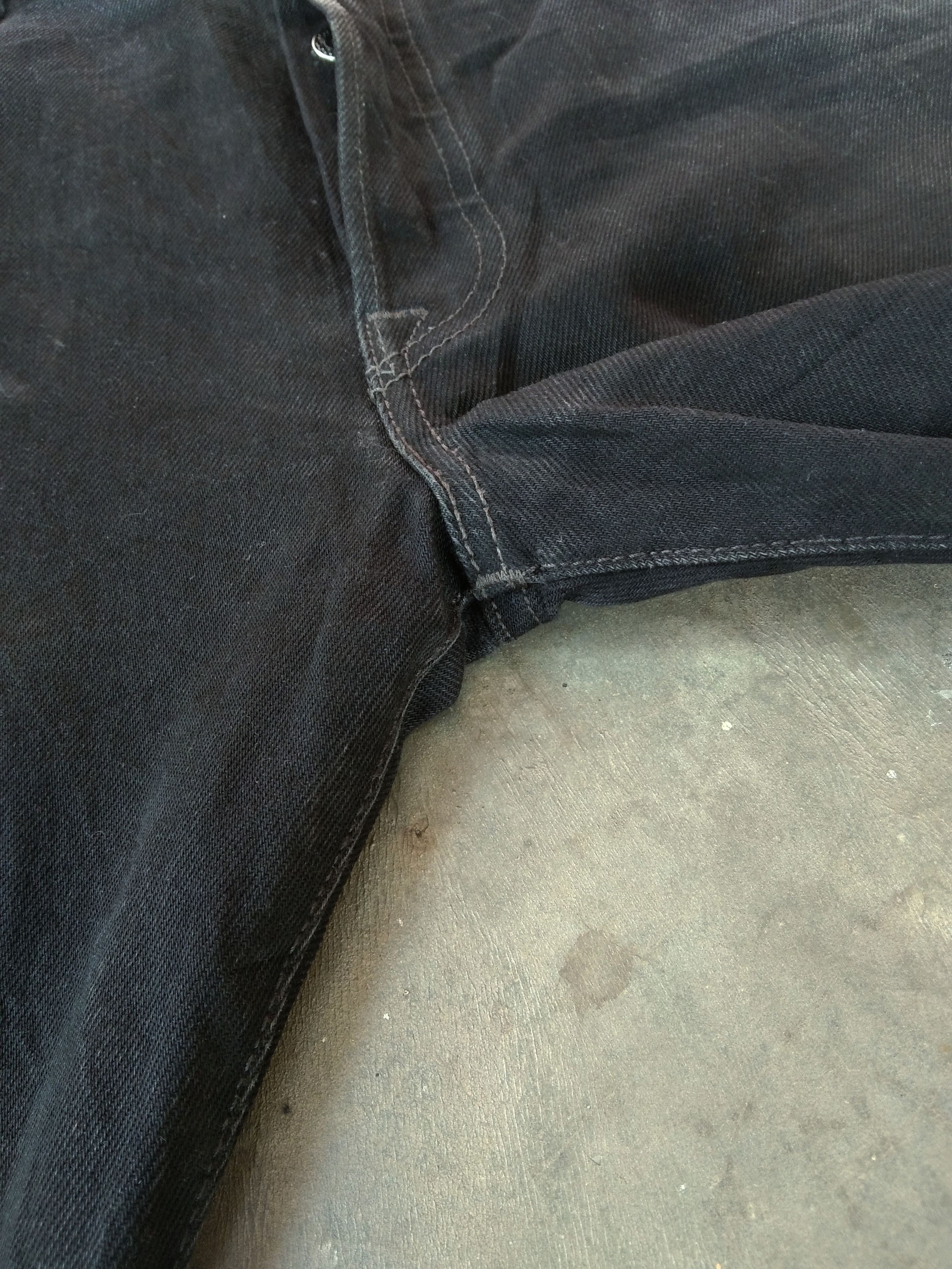 Levi's Vintage Levi's 501 Black Straight Distressed Jeans 38x32 Size US 38 / EU 54 - 9 Thumbnail