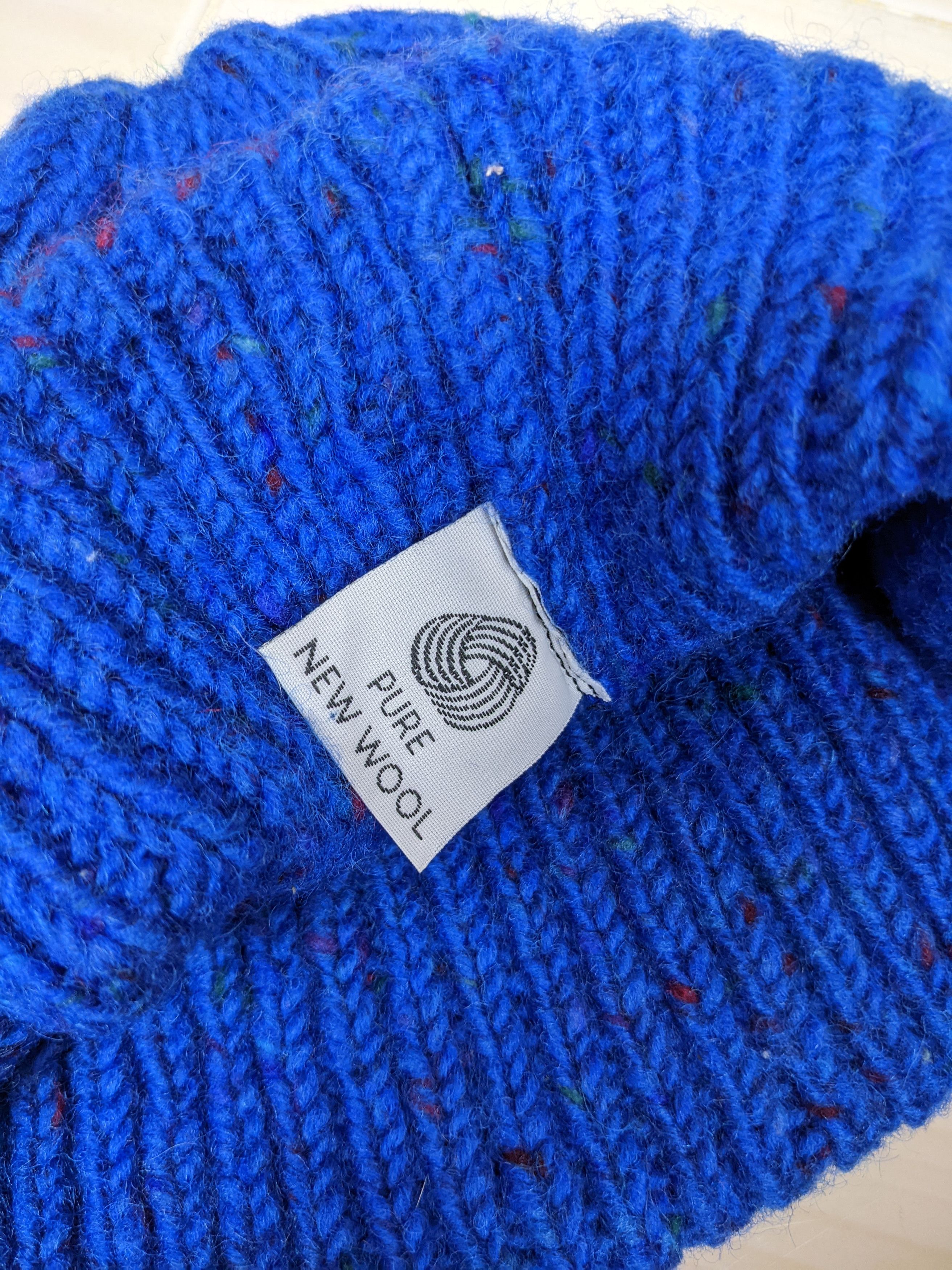 Vintage Vintage Ireland Pure New Wool Beanie Hat Cap Snowcap Size ONE SIZE - 4 Thumbnail