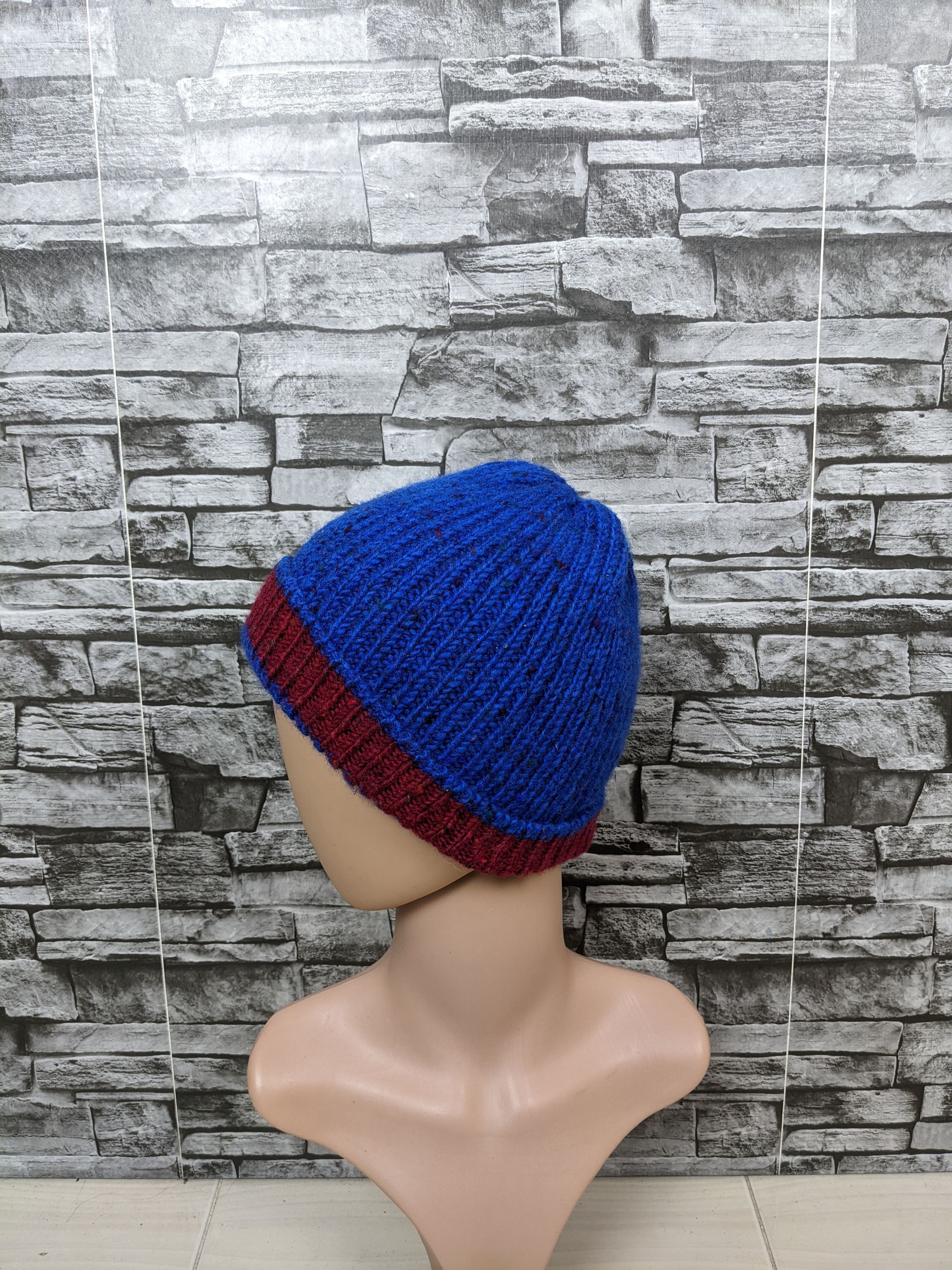 Vintage Vintage Ireland Pure New Wool Beanie Hat Cap Snowcap Size ONE SIZE - 2 Thumbnail