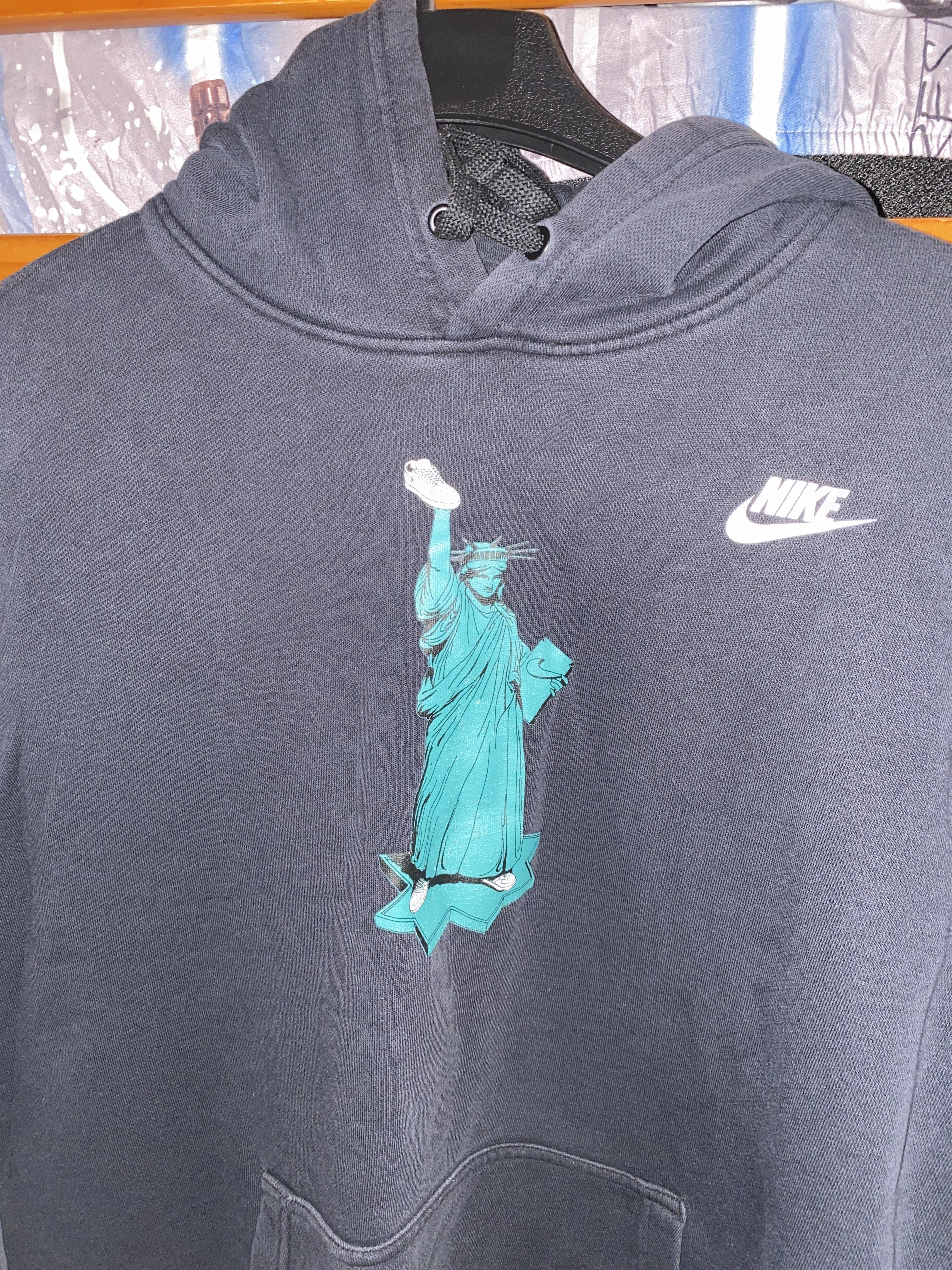 Nike DSM 5th Anniversary Statue of Liberty Hoodie DS | Grailed