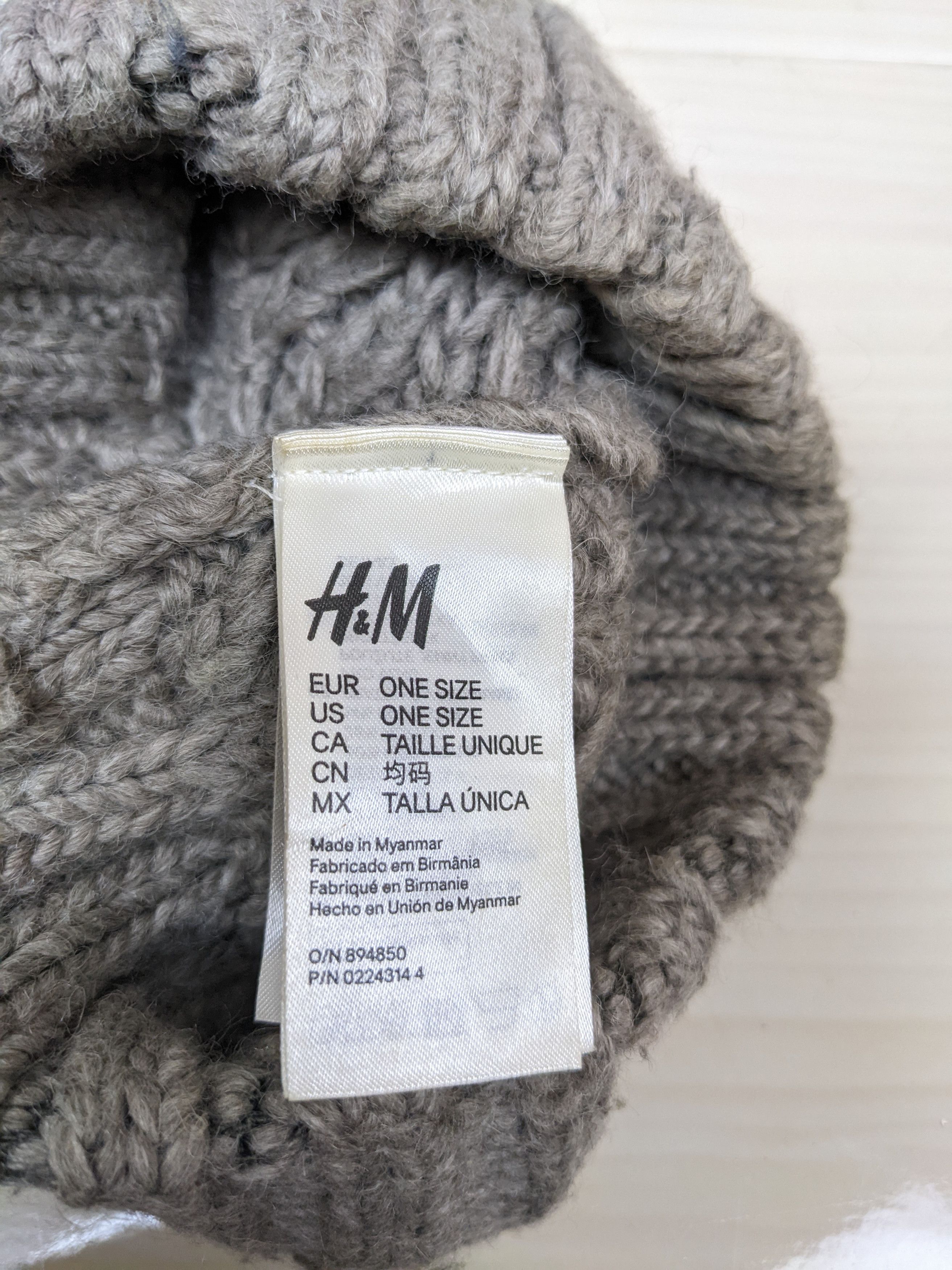 H&M Vintage H&M Plain Beanie Hat Cap Snowcap Size ONE SIZE - 3 Thumbnail