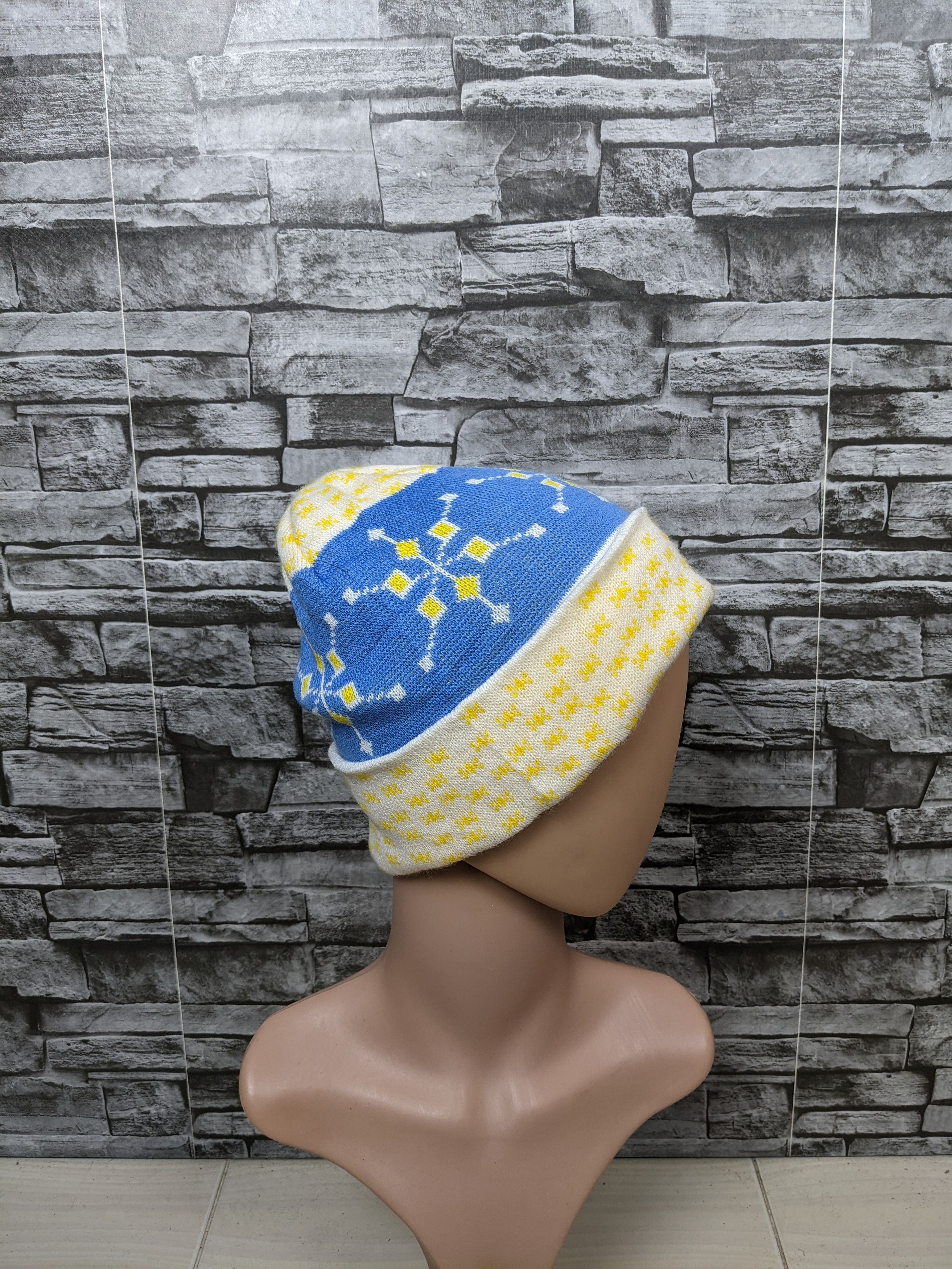 Japanese Brand Vintage Pattern Unbranded Beanie Hat Cap Snowcap Size ONE SIZE - 2 Thumbnail