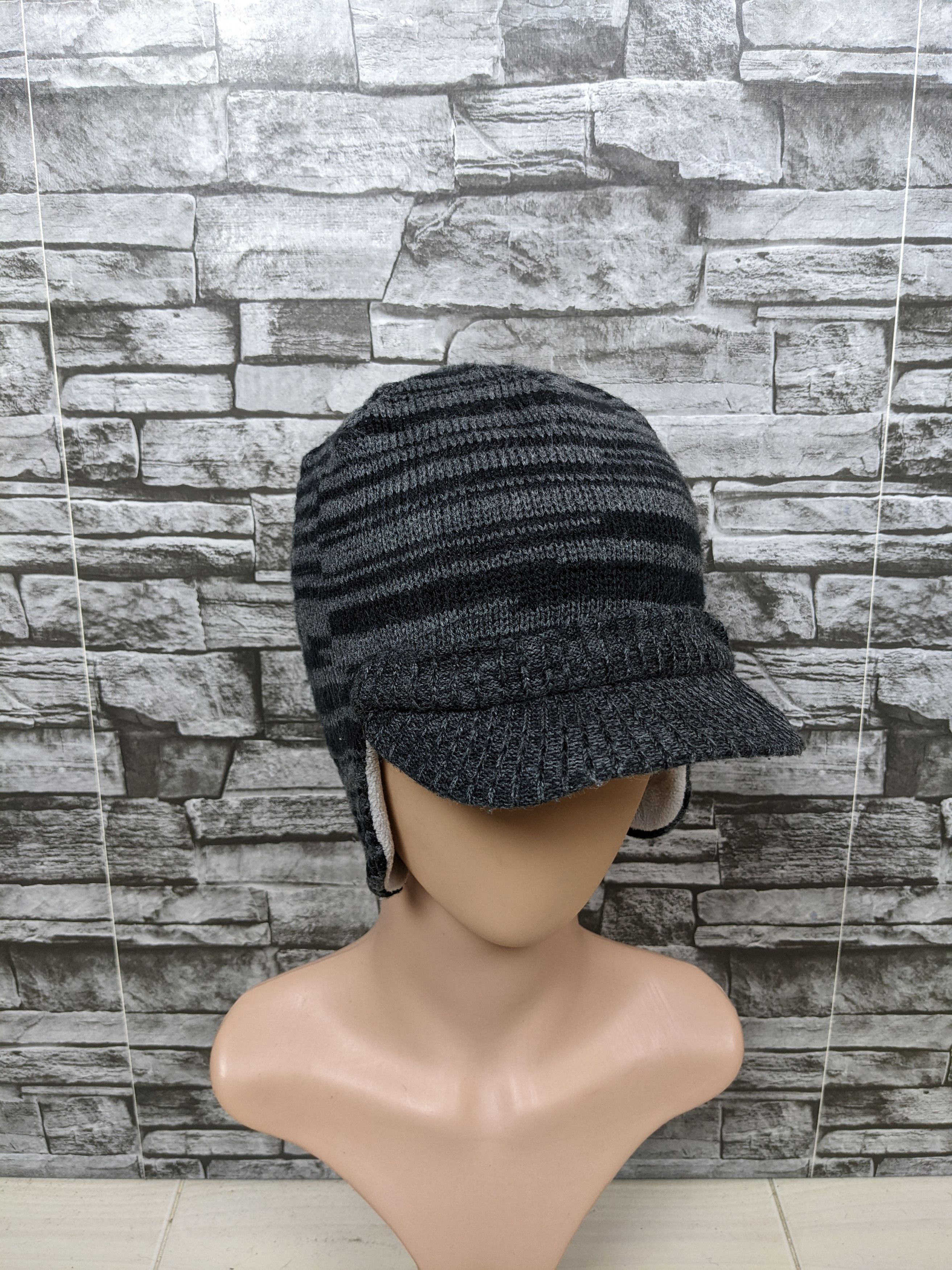 Japanese Brand Vintage Phenix Japan Beanie Hat Cap Snowcap Size ONE SIZE - 1 Thumbnail