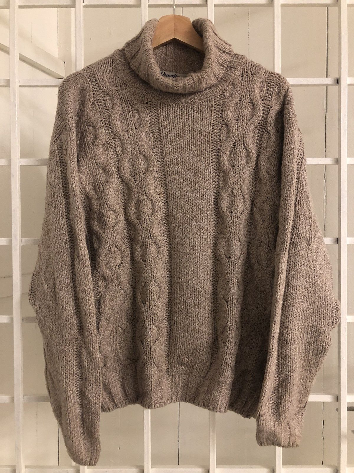 Aran Isles Knitwear Reporter Made in ITALY Size US M / EU 48-50 / 2 - 1 Thumbnail